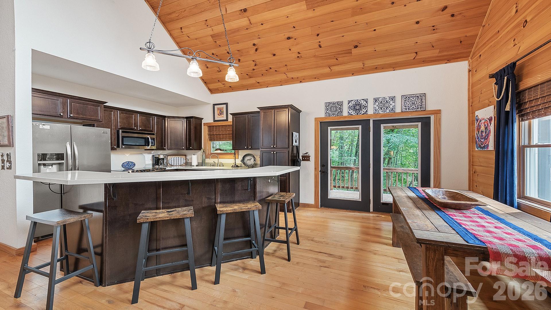 616 Appaloosa Trail — Waynesville
