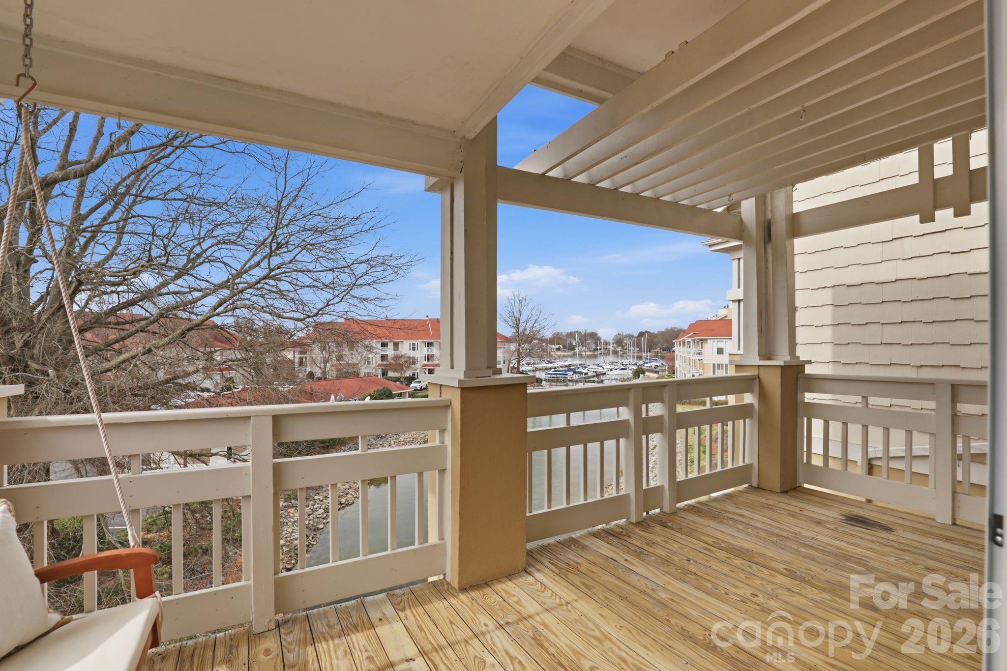 18009 Kings Point Drive #R — Cornelius