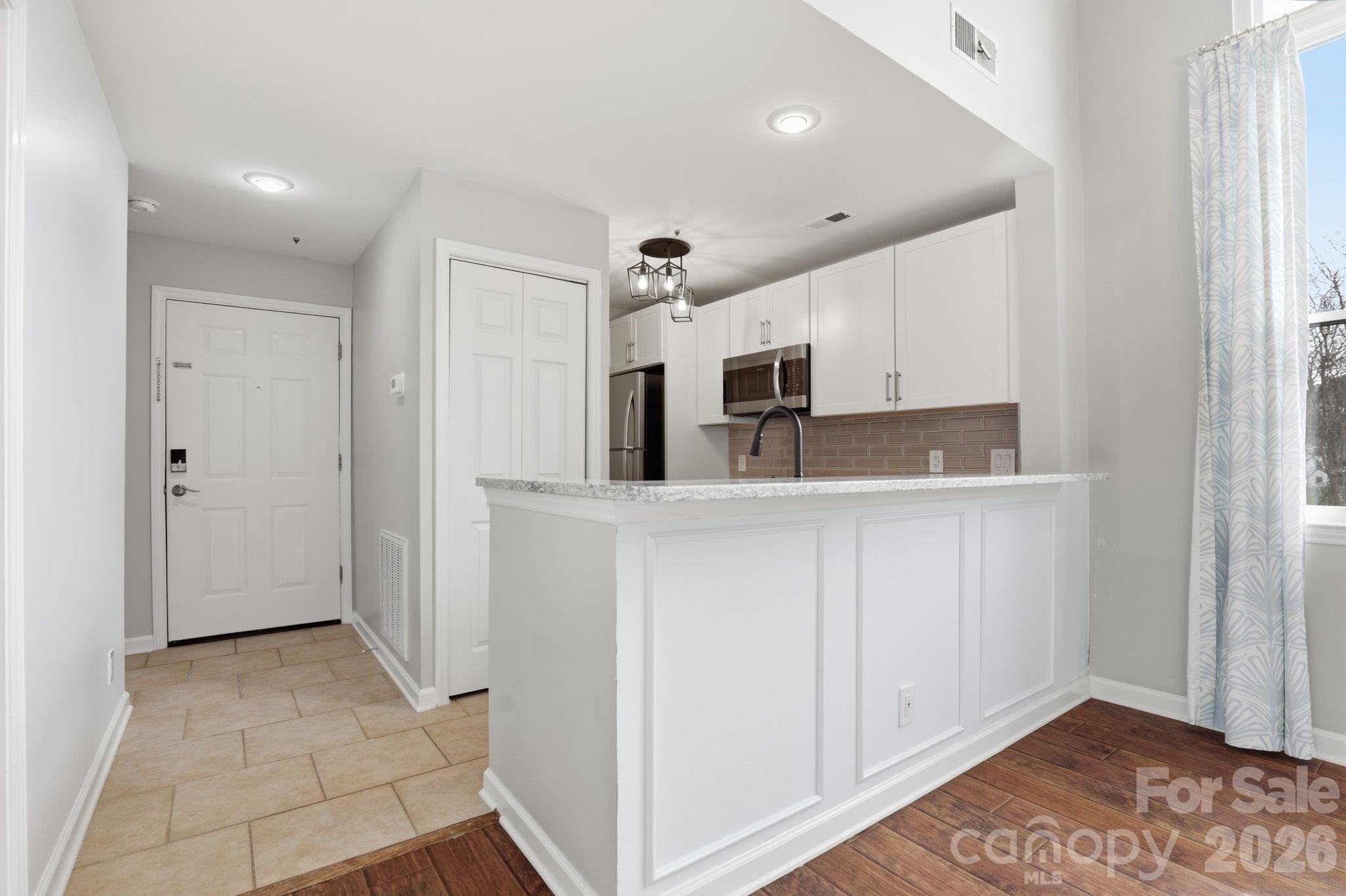 18009 Kings Point Drive #R — Cornelius