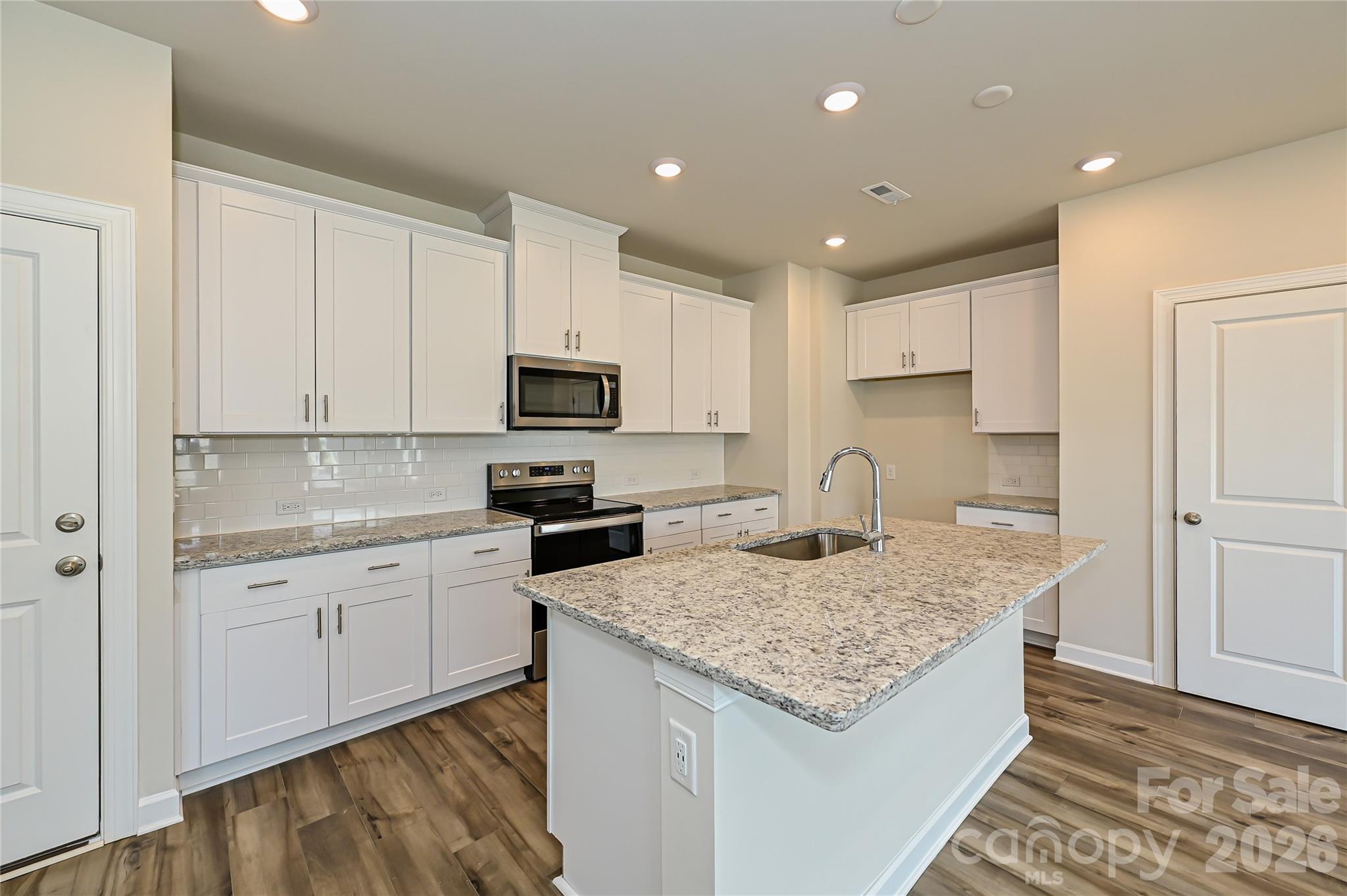 427 Luna Lane — Shelby