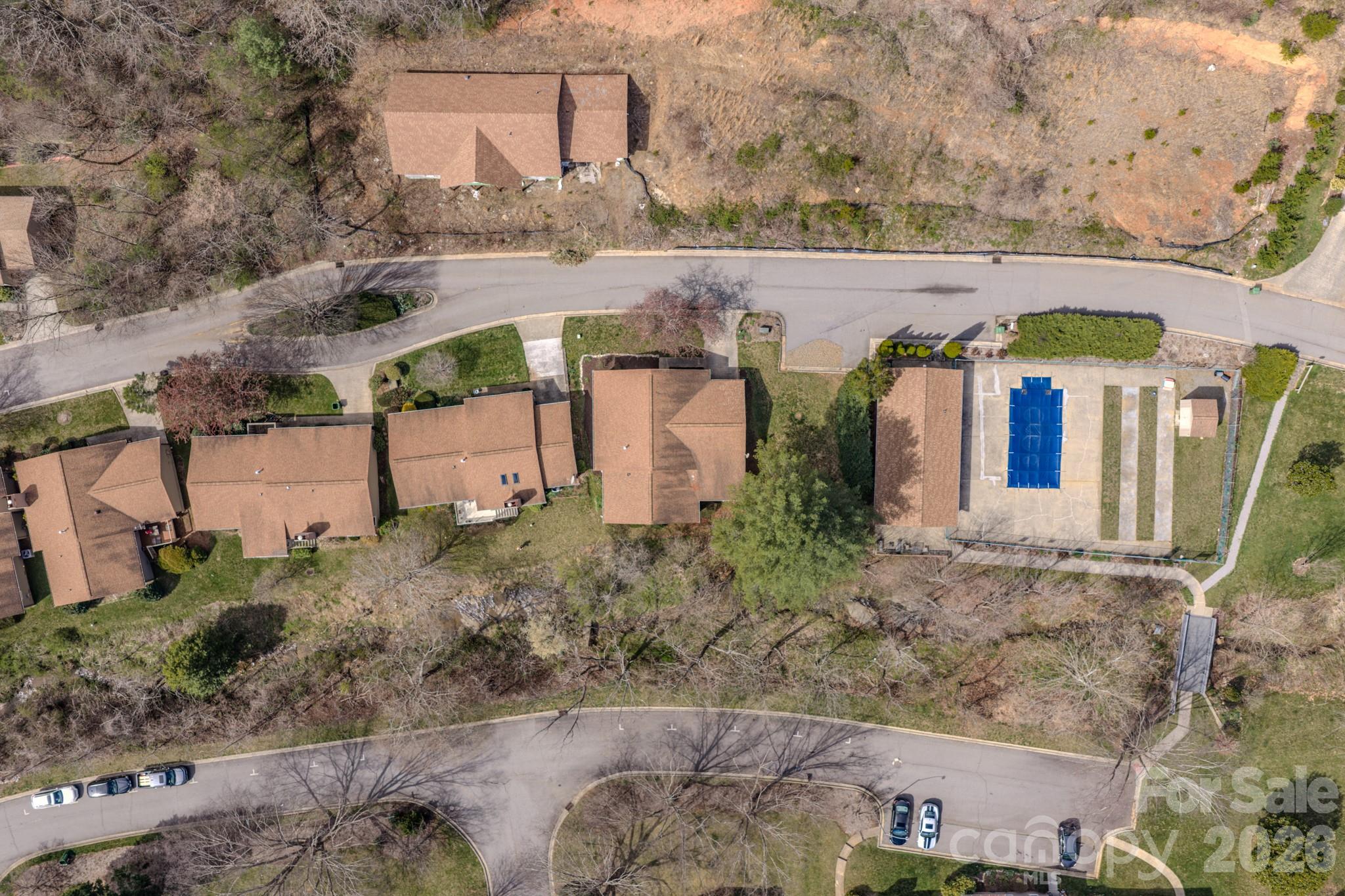 4 Hedgerose Court #D — Asheville