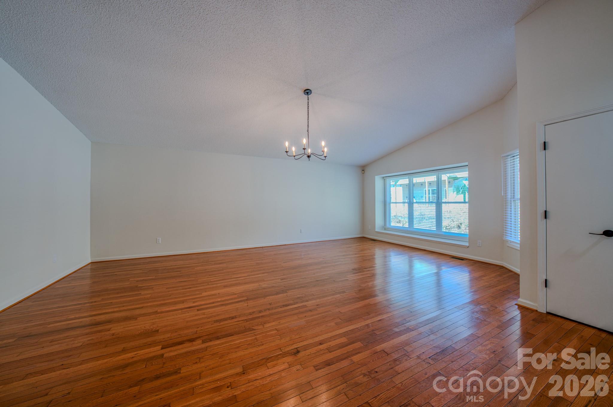 4 Hedgerose Court #D — Asheville
