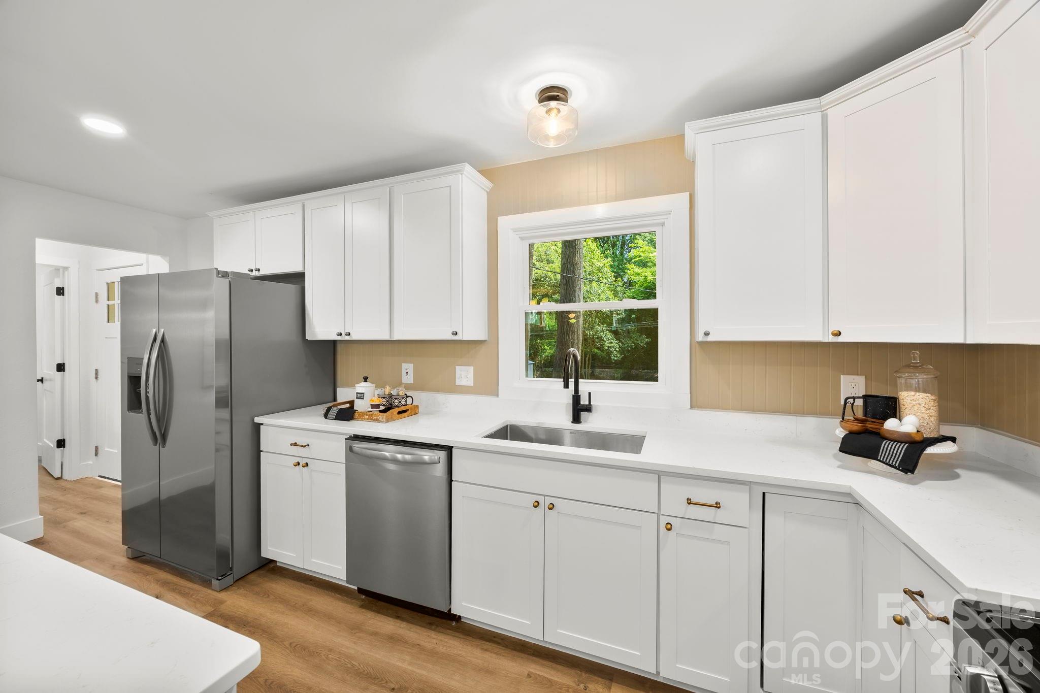 4211 Dunwoody Drive — Charlotte
