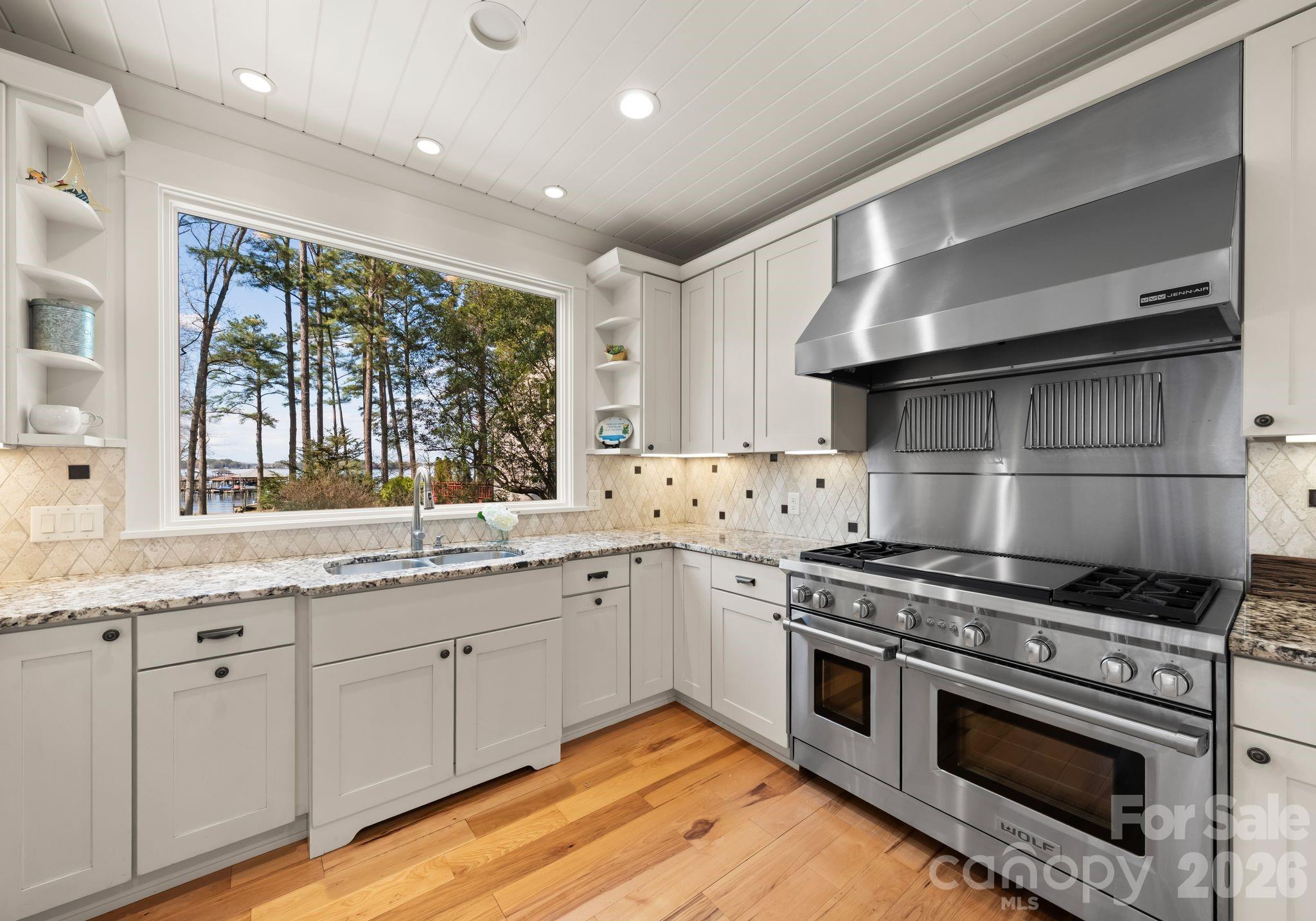 16208 Weatherly Way — Huntersville