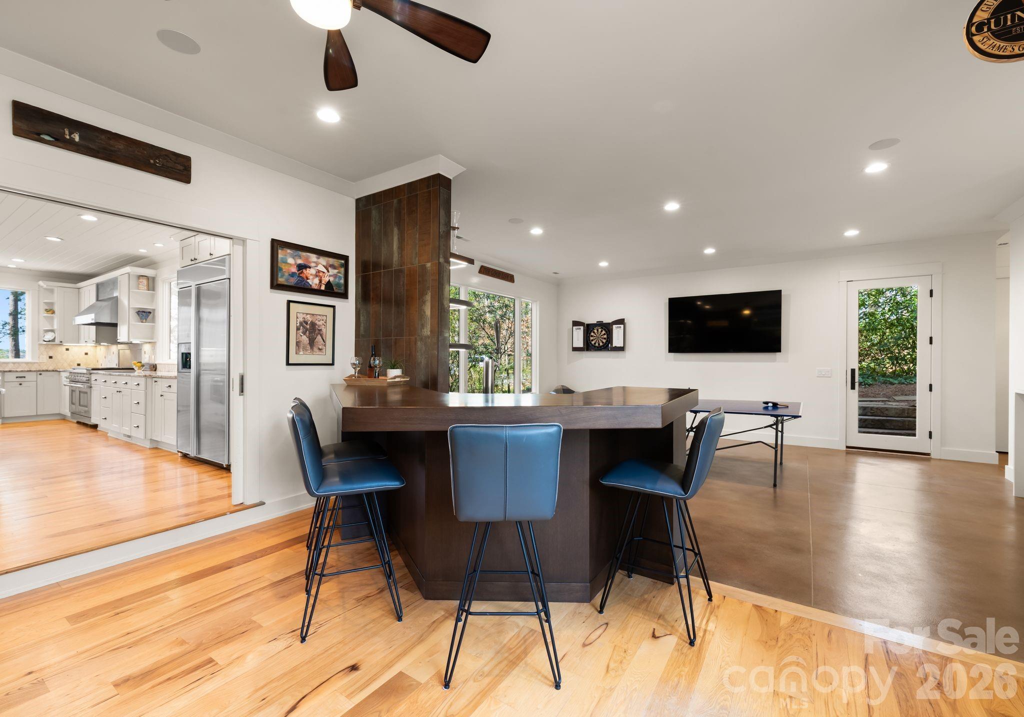 16208 Weatherly Way — Huntersville