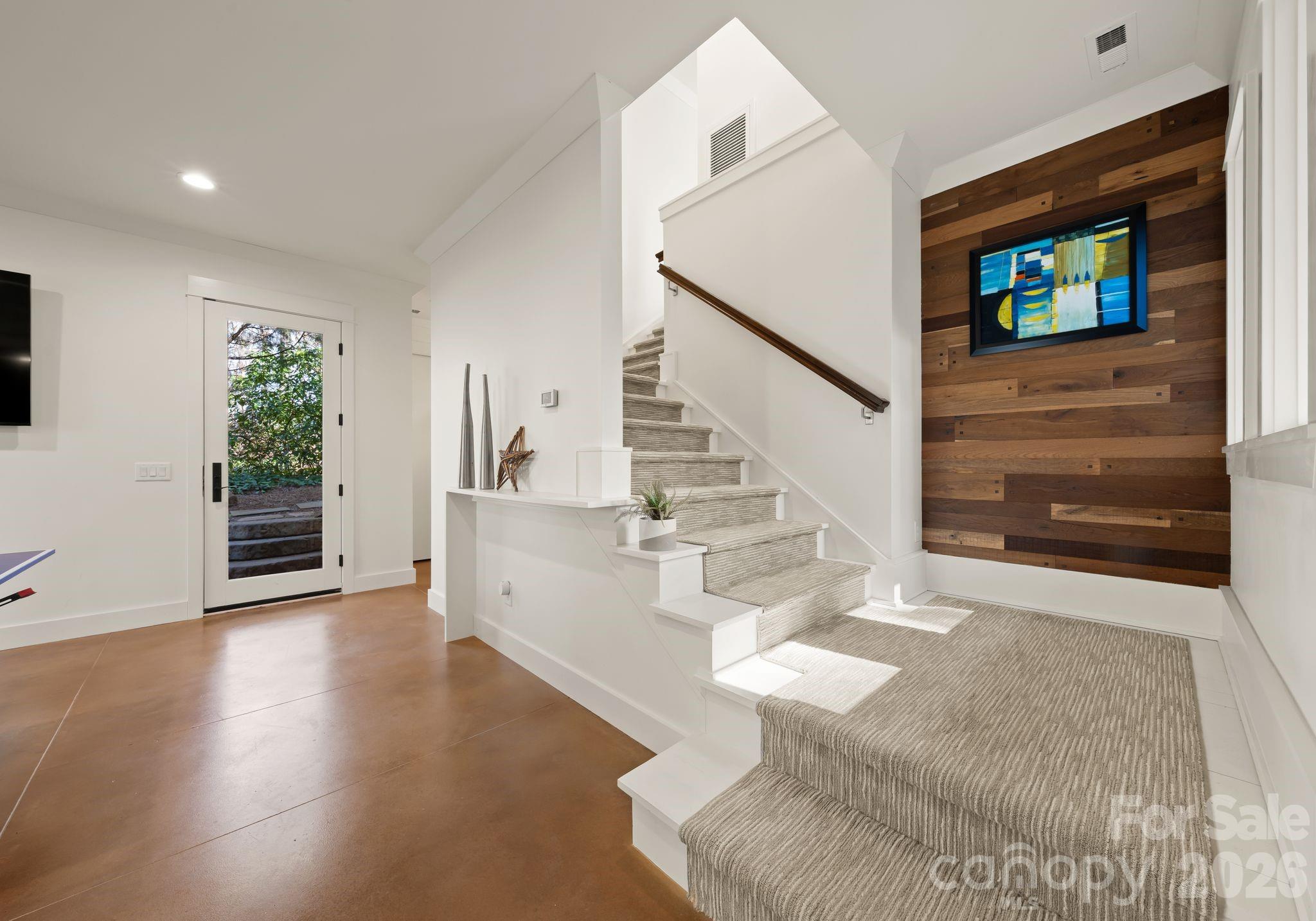 16208 Weatherly Way — Huntersville