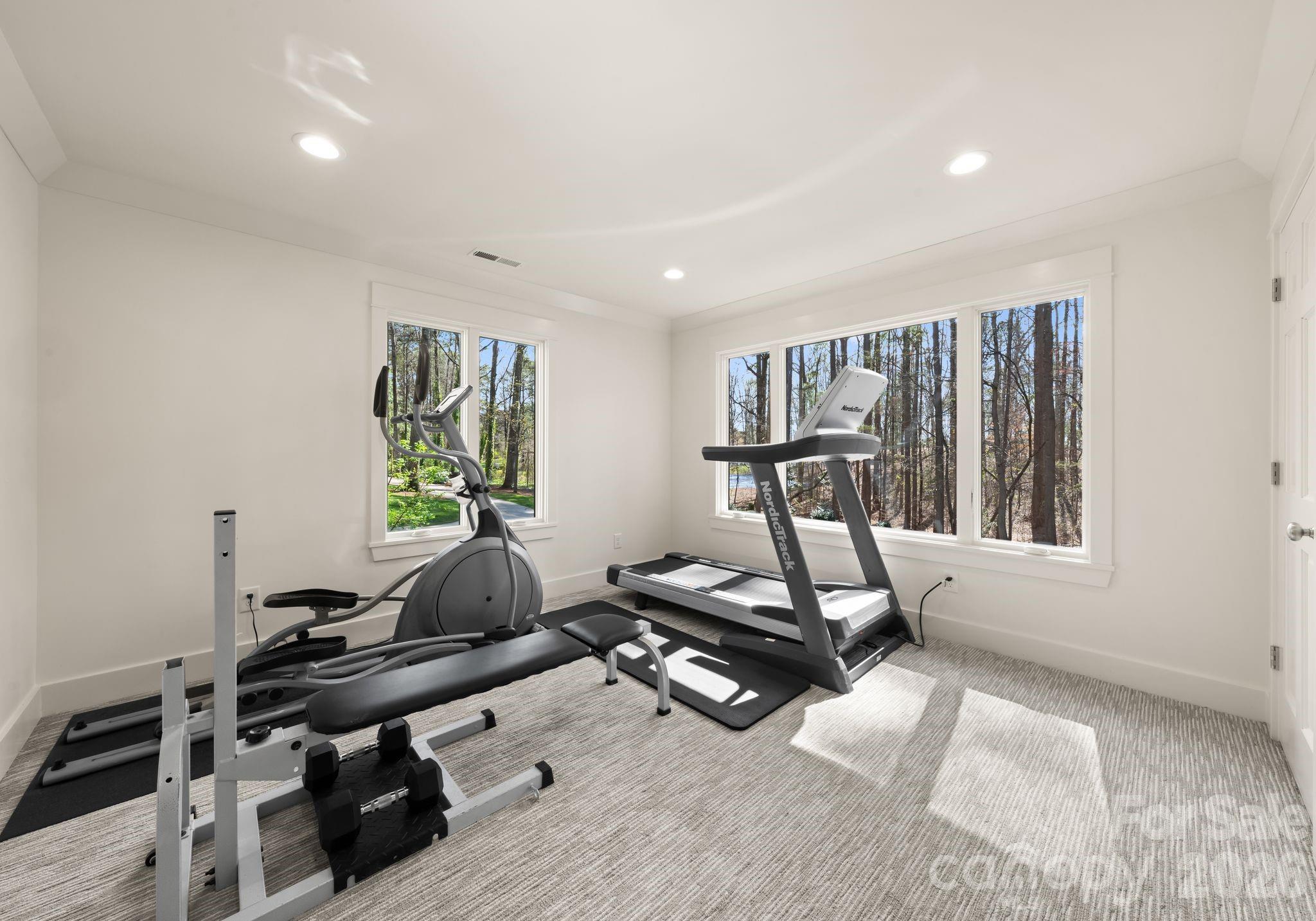 16208 Weatherly Way — Huntersville
