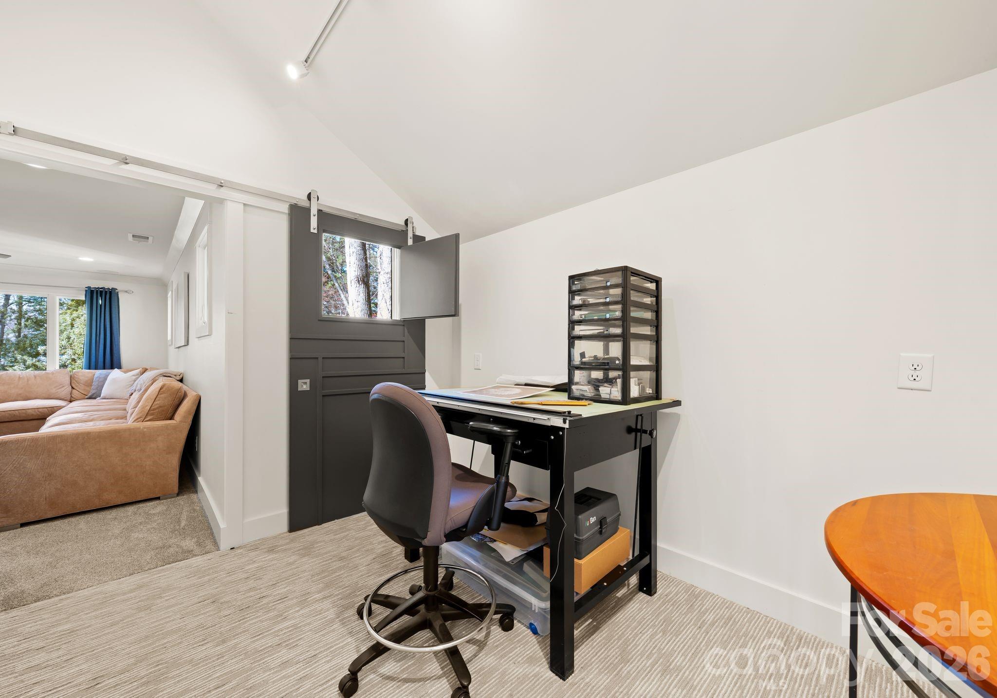 16208 Weatherly Way — Huntersville