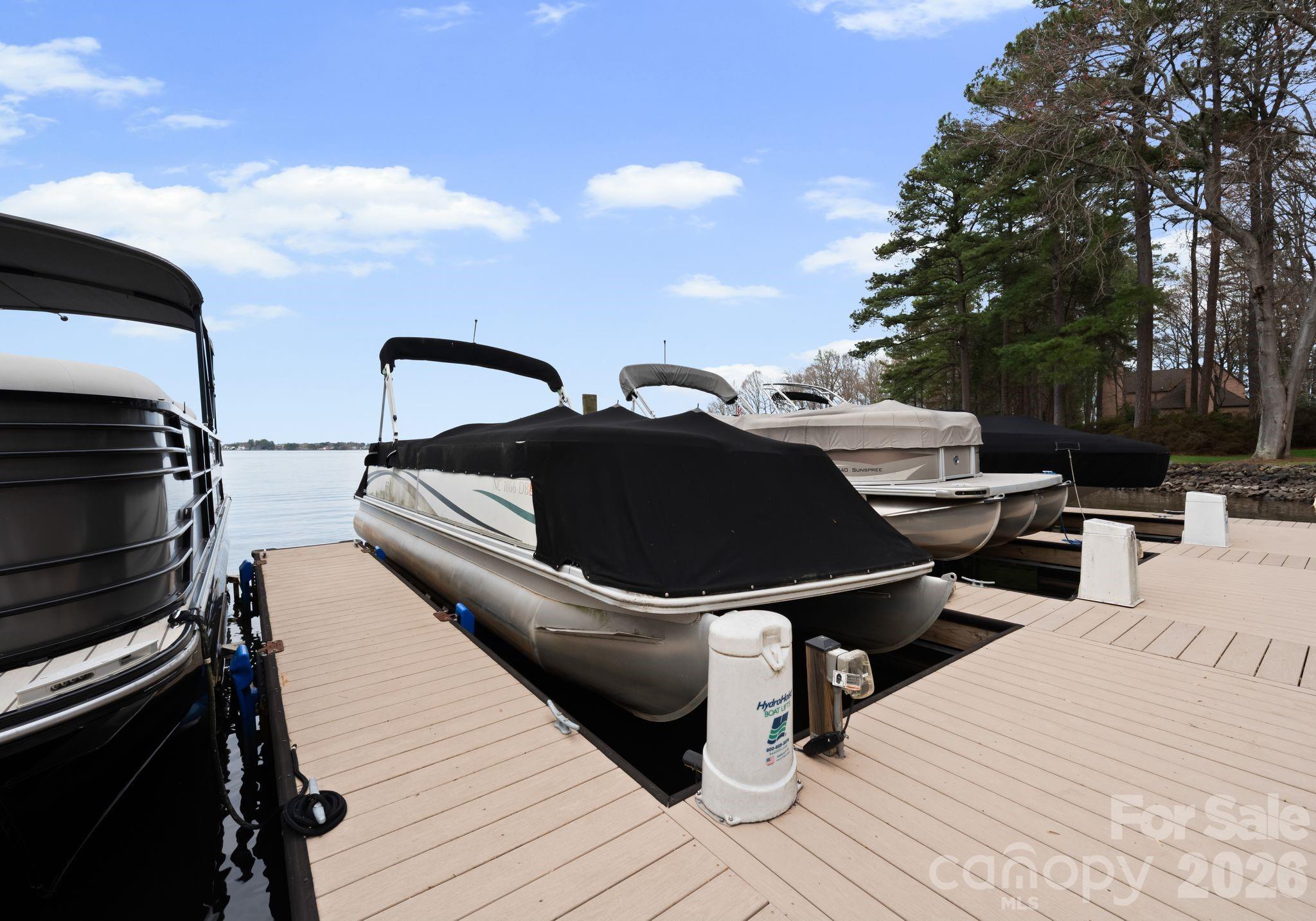 16208 Weatherly Way — Huntersville