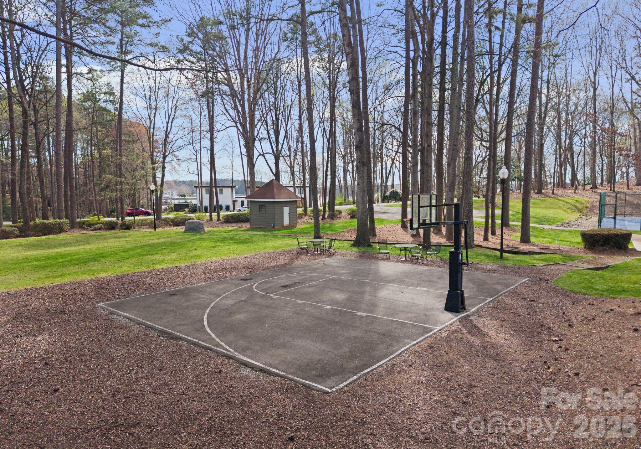 16208 Weatherly Way — Huntersville