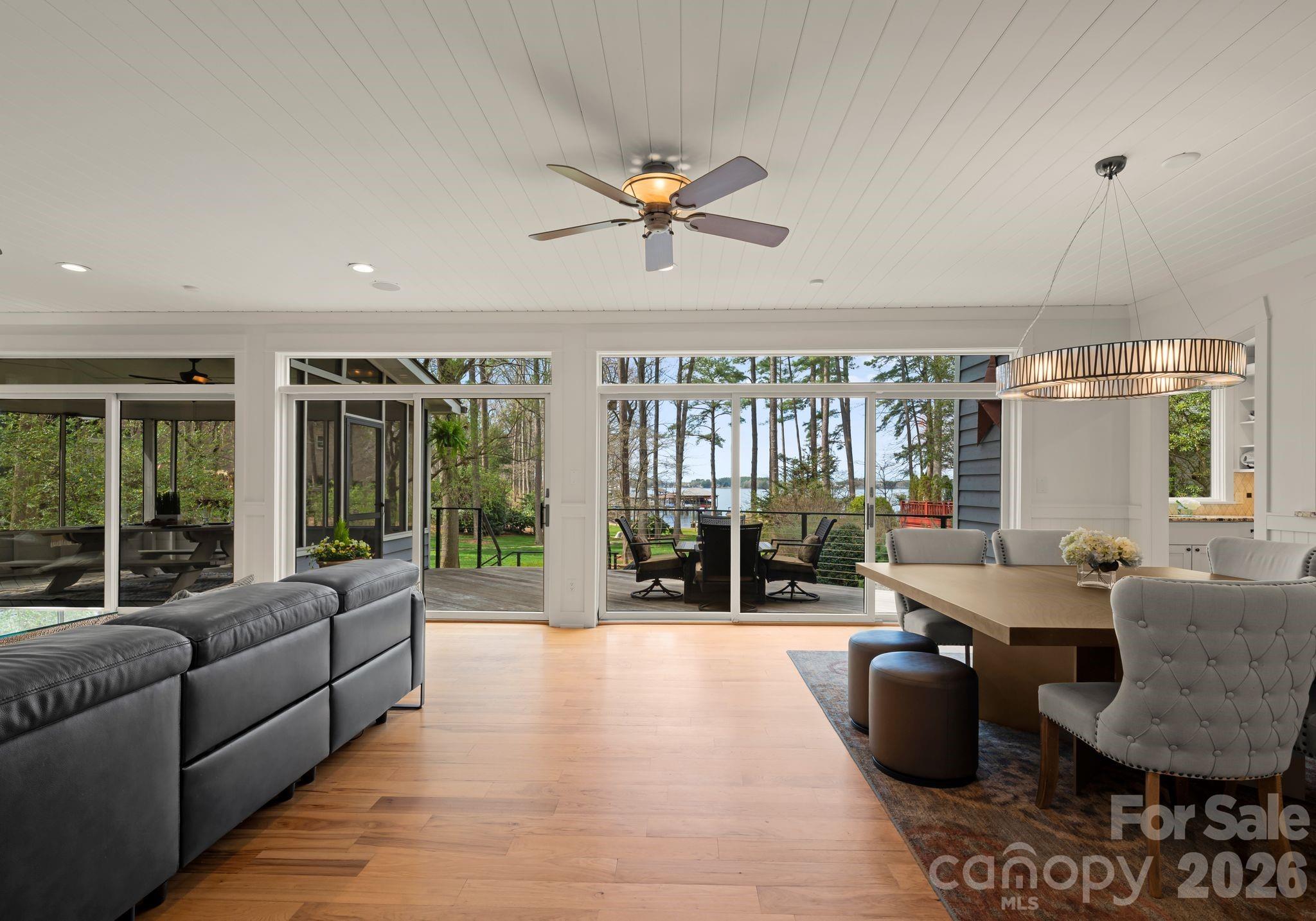 16208 Weatherly Way — Huntersville