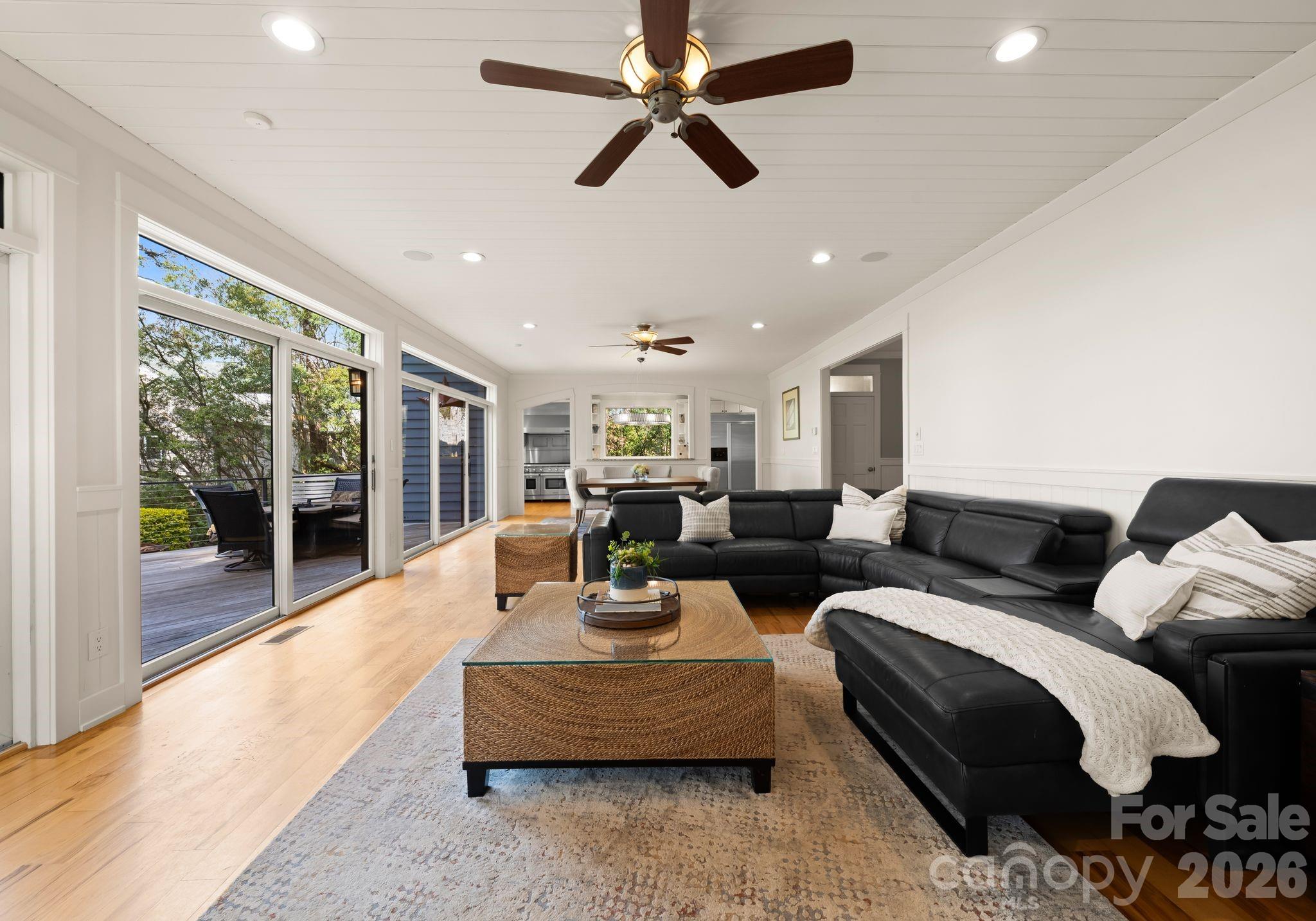 16208 Weatherly Way — Huntersville