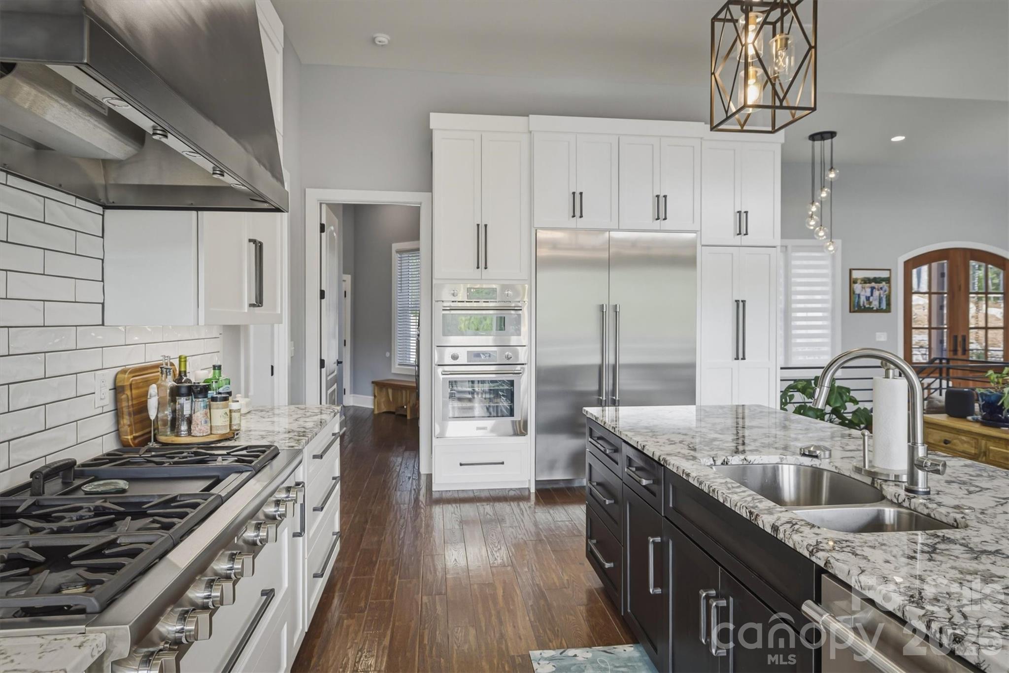 10 Otter Cove Court — Nebo