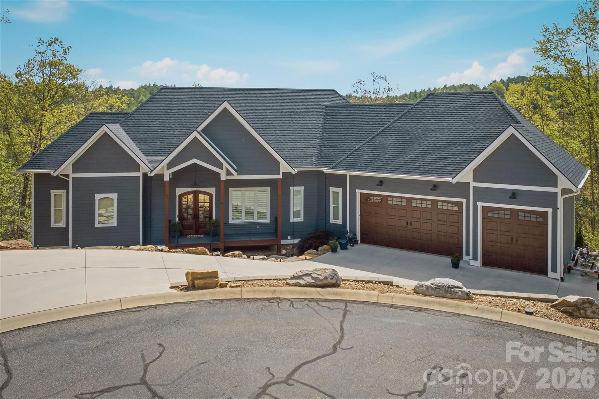 10 Otter Cove Court — Nebo