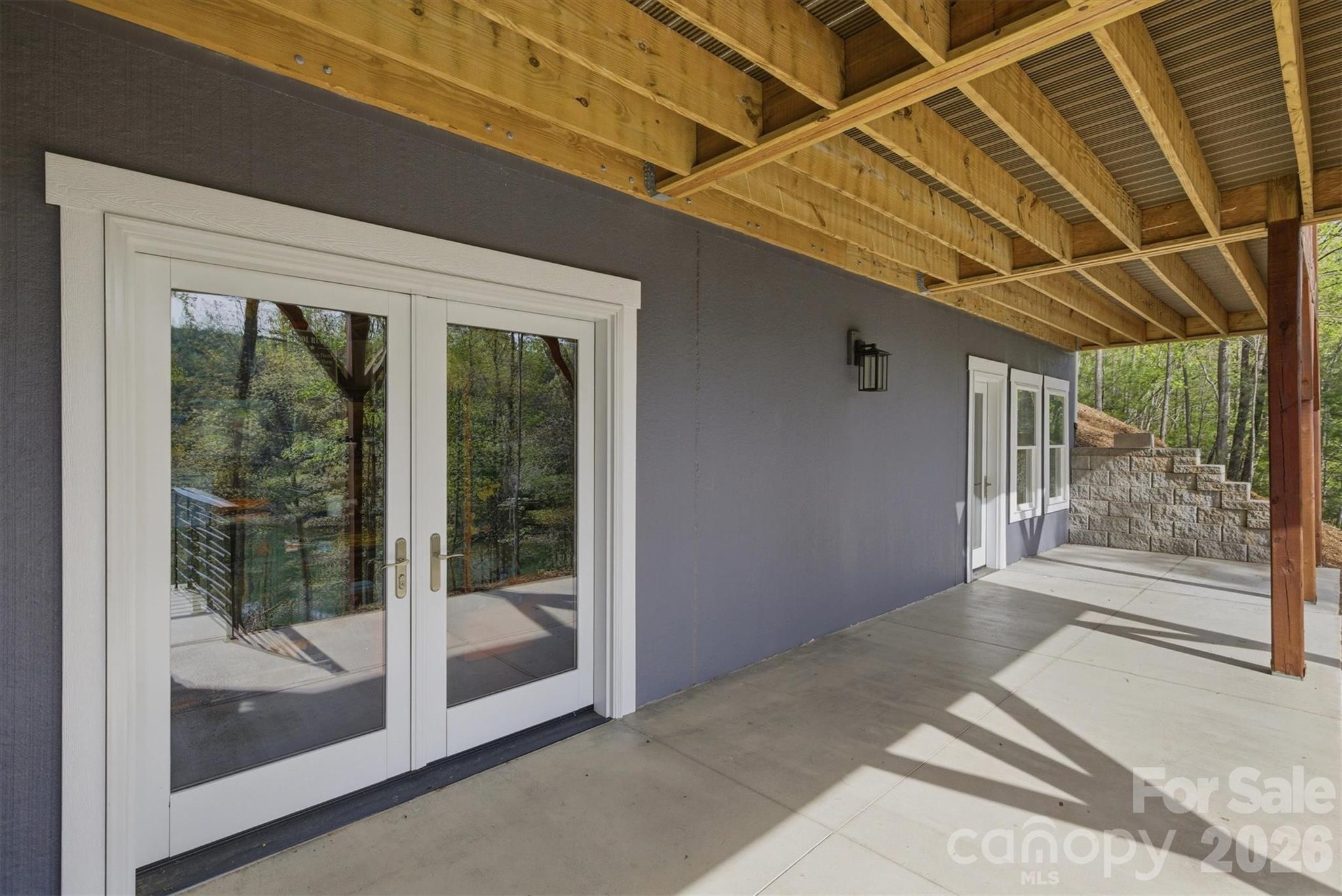 10 Otter Cove Court — Nebo