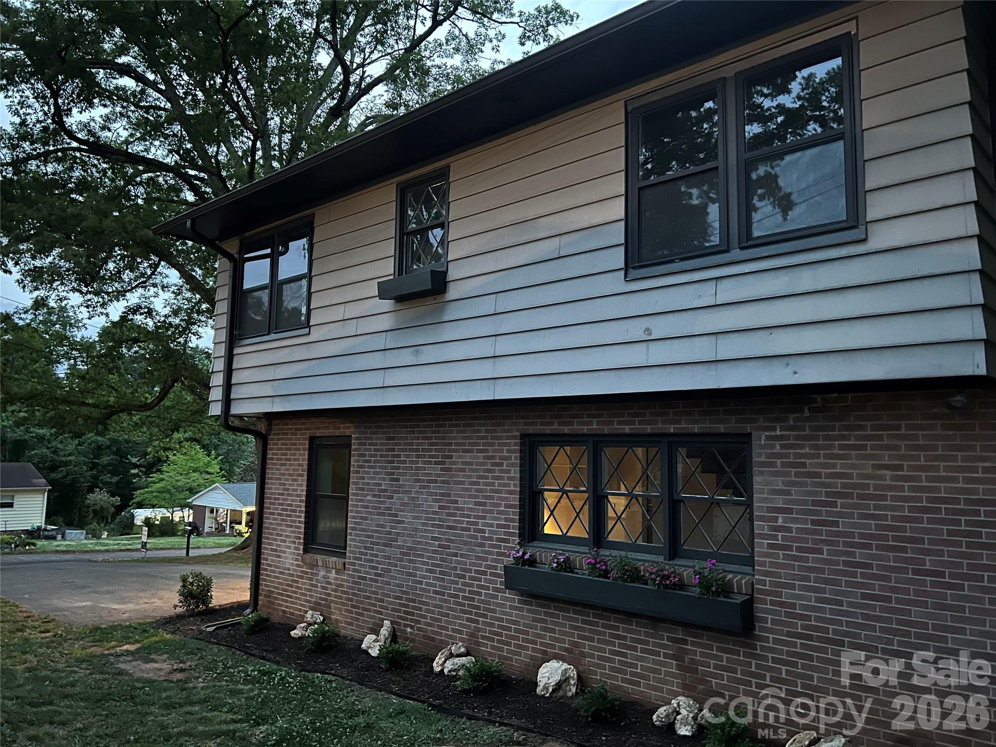 308 Rankin Avenue — Lowell