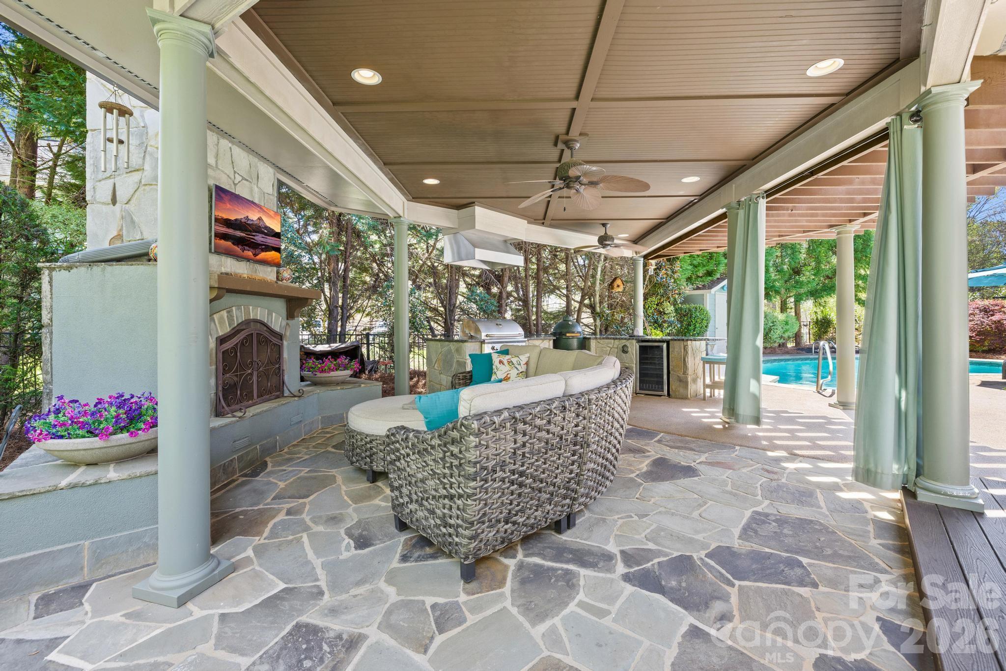 340 Riverwood Road — Mooresville