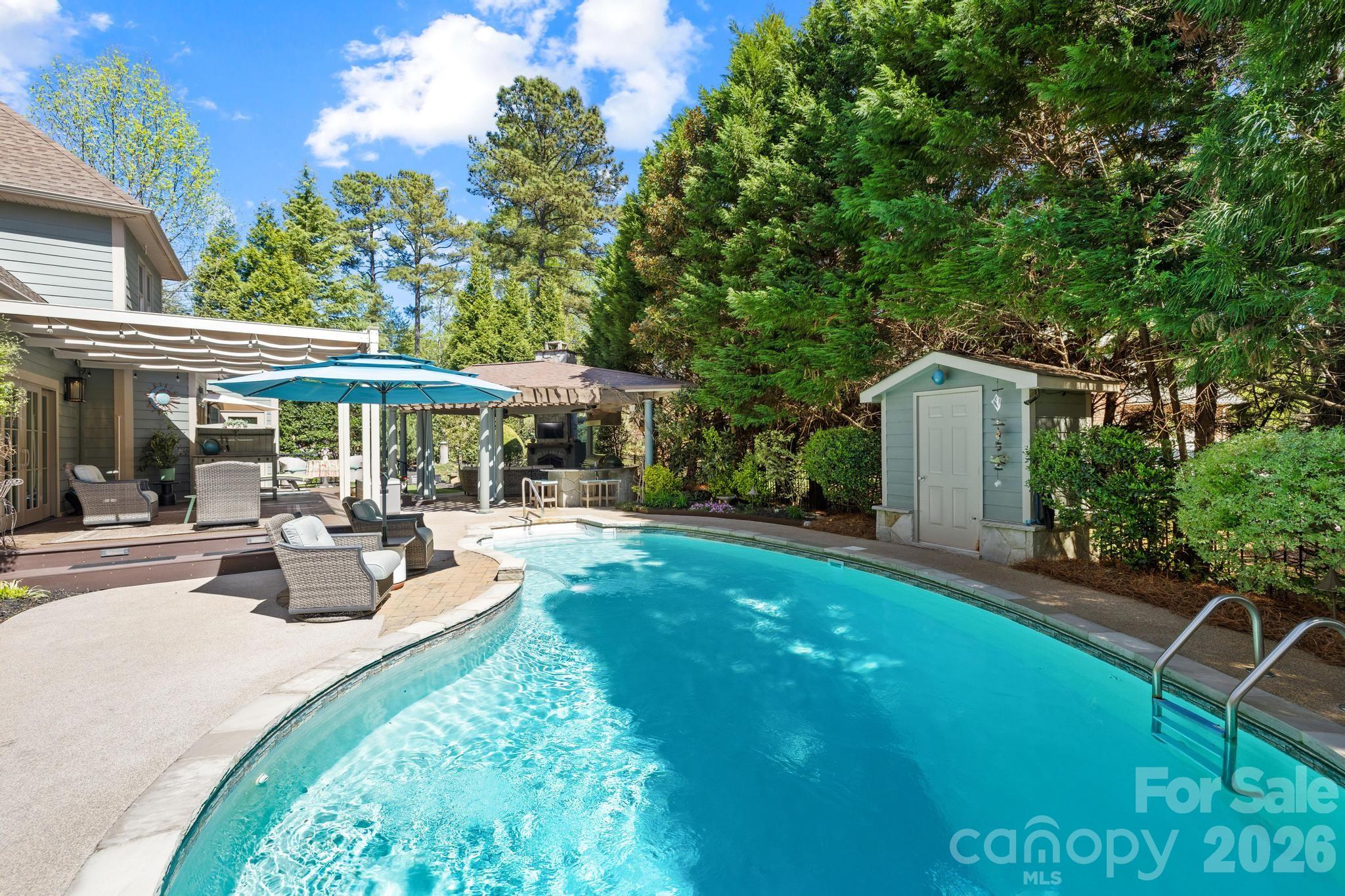 340 Riverwood Road — Mooresville