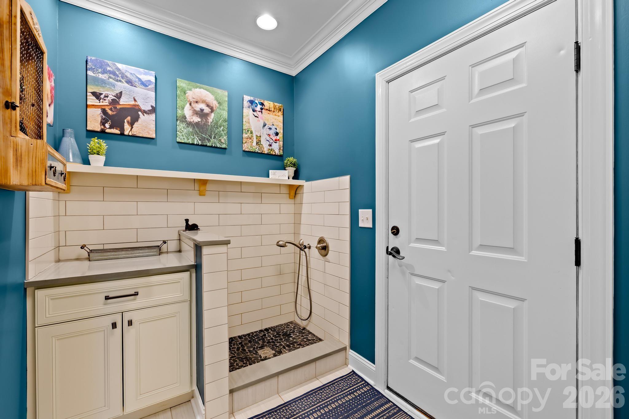 340 Riverwood Road — Mooresville