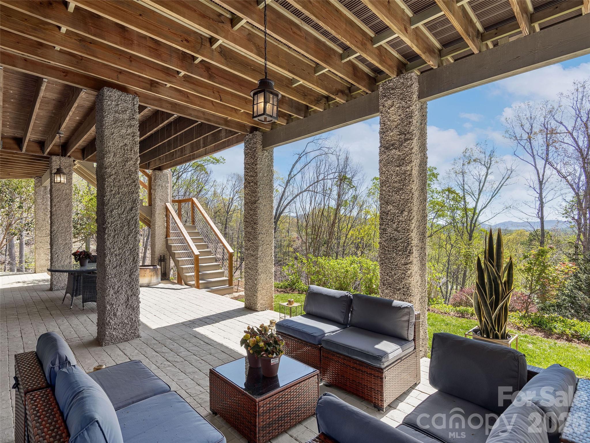 457 Coopers Hawk Drive — Asheville