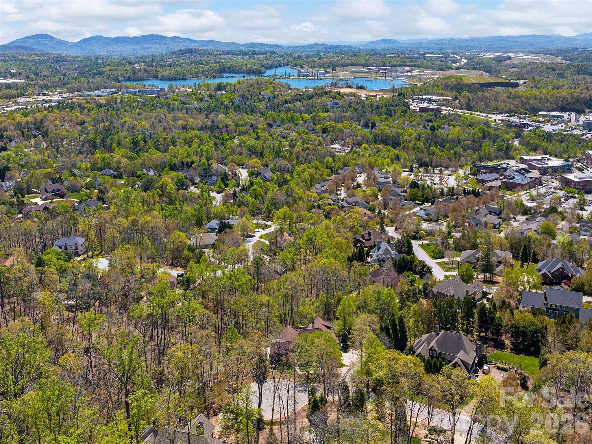 457 Coopers Hawk Drive — Asheville