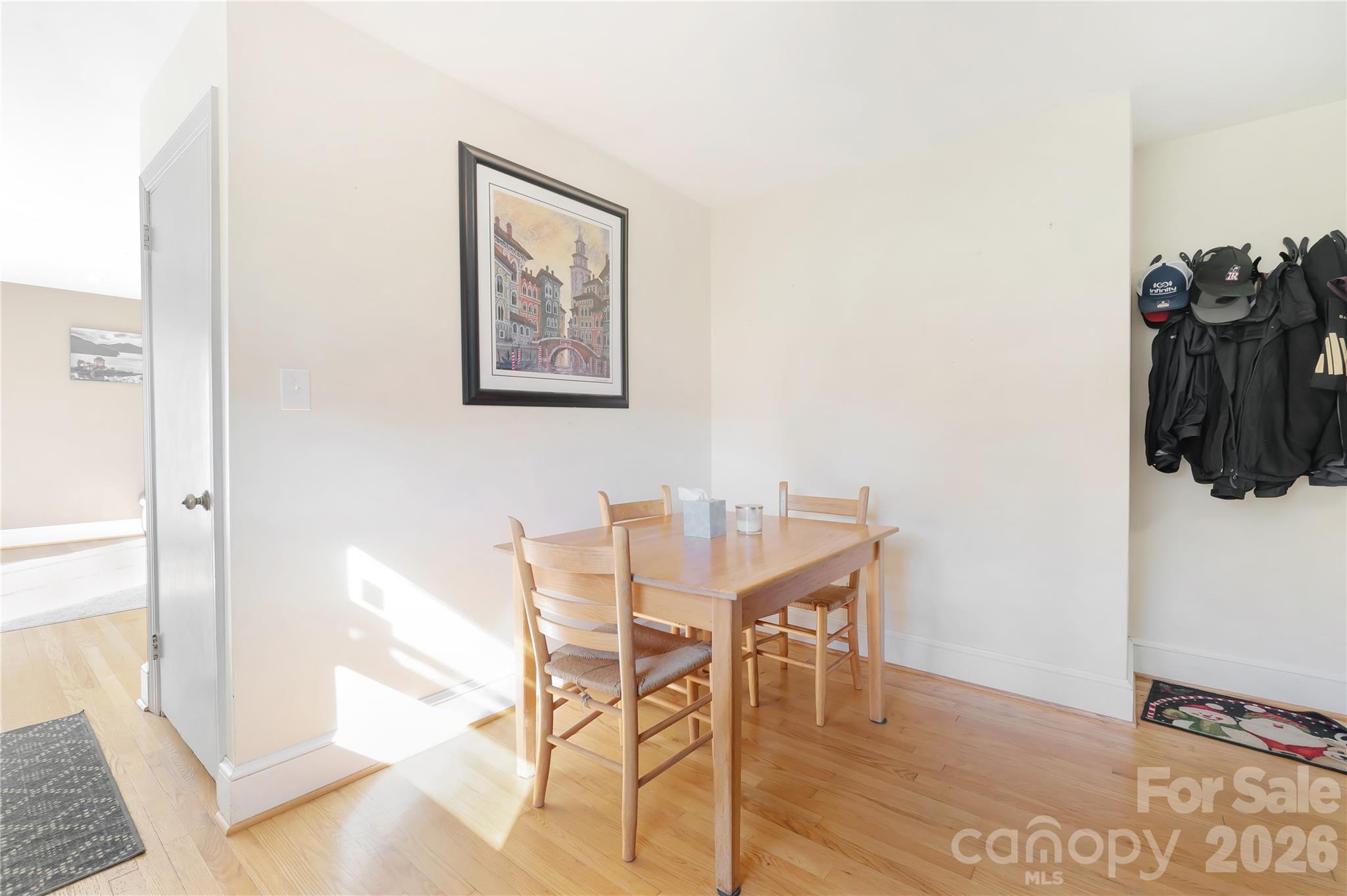 6268 Long Island Road — Catawba