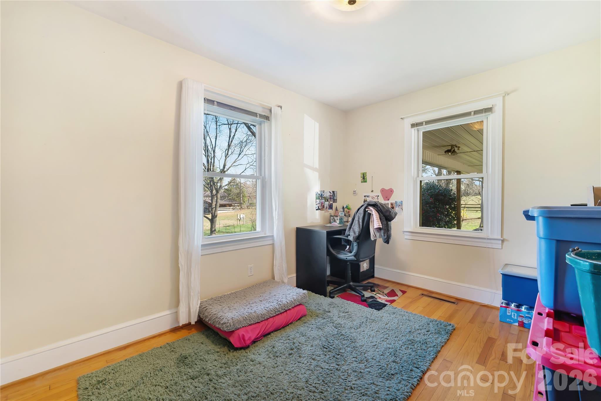 6268 Long Island Road — Catawba