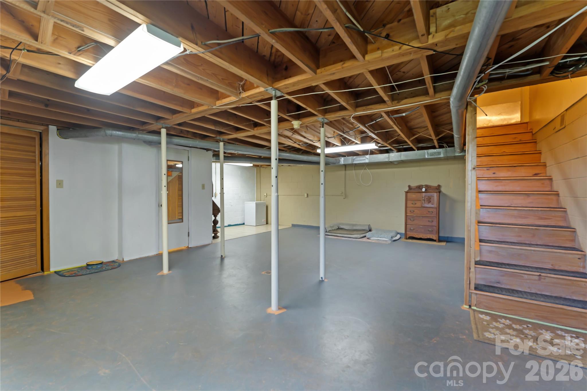 6268 Long Island Road — Catawba
