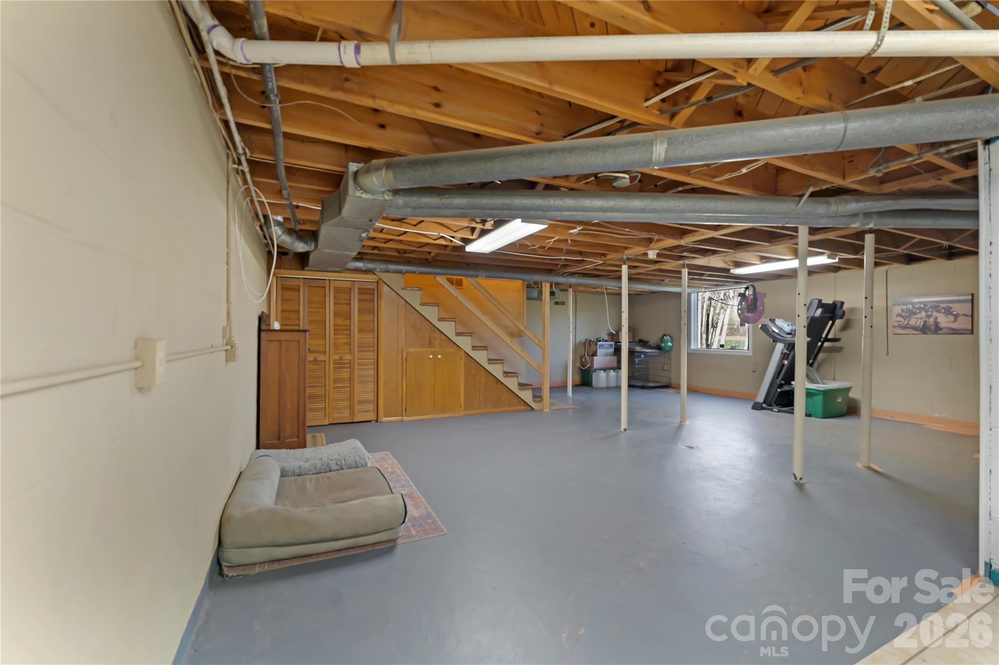 6268 Long Island Road — Catawba