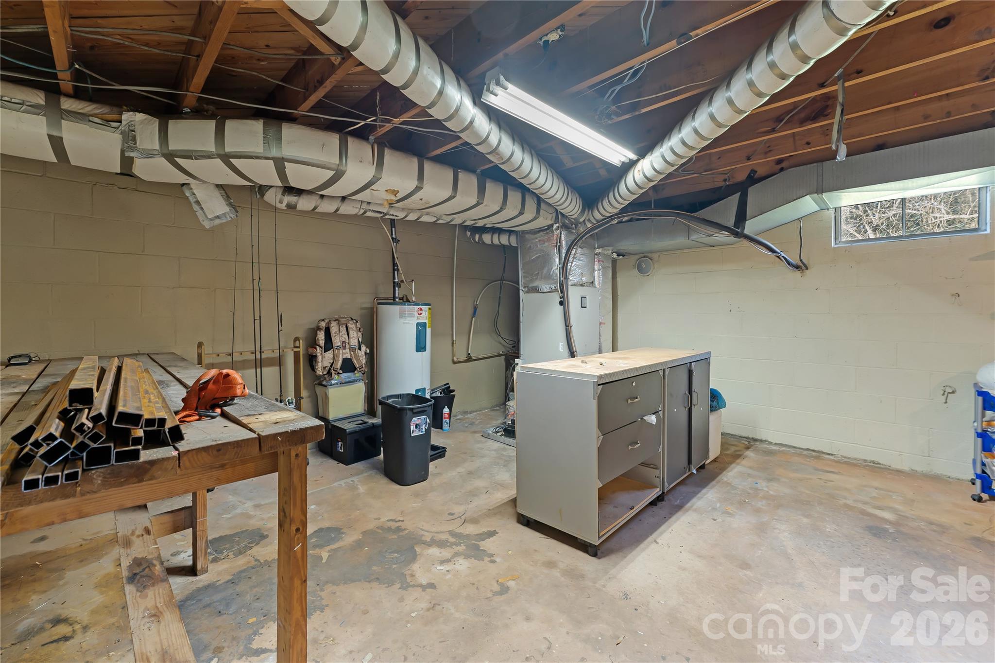 6268 Long Island Road — Catawba