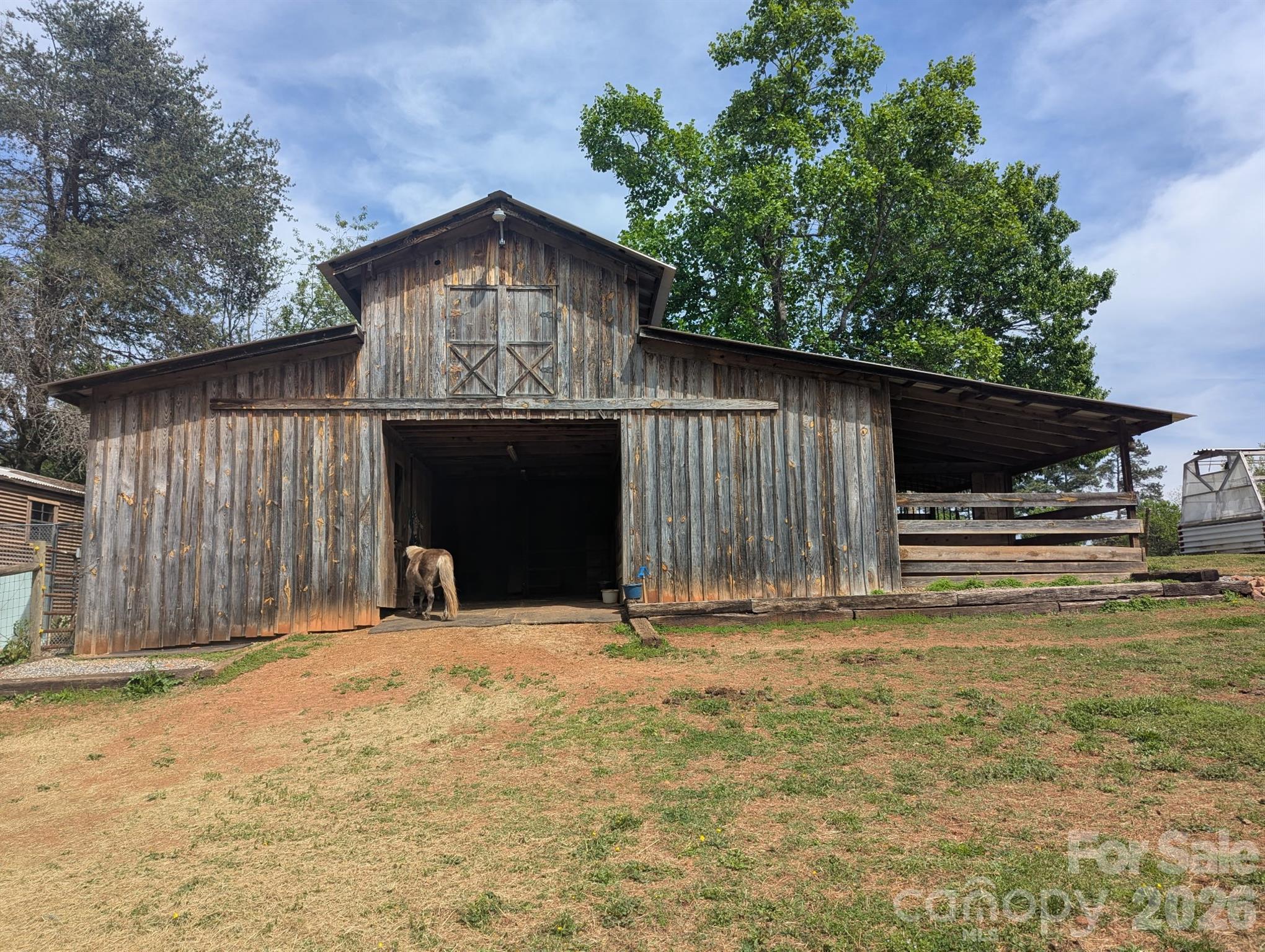 6268 Long Island Road — Catawba