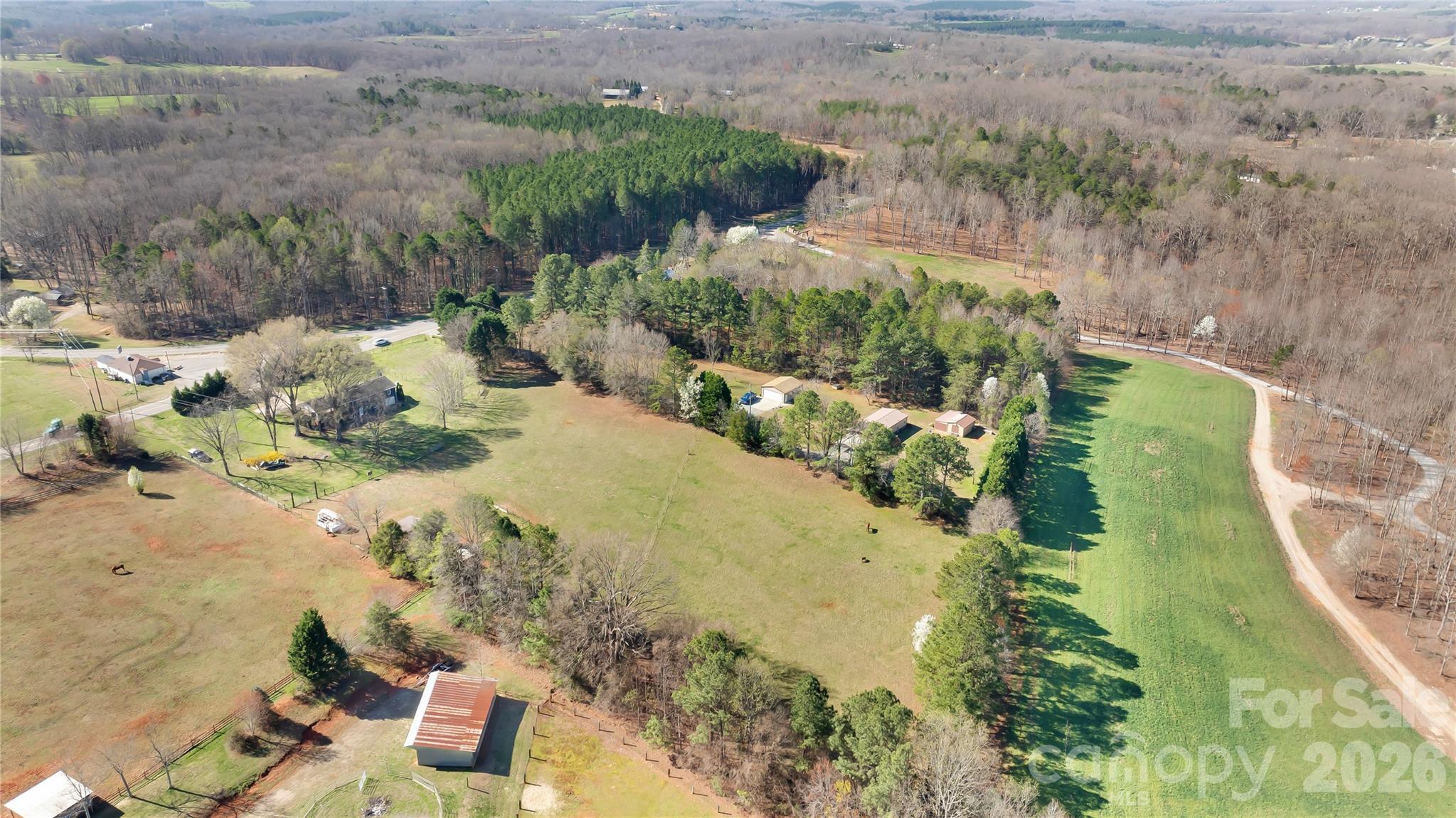 6268 Long Island Road — Catawba