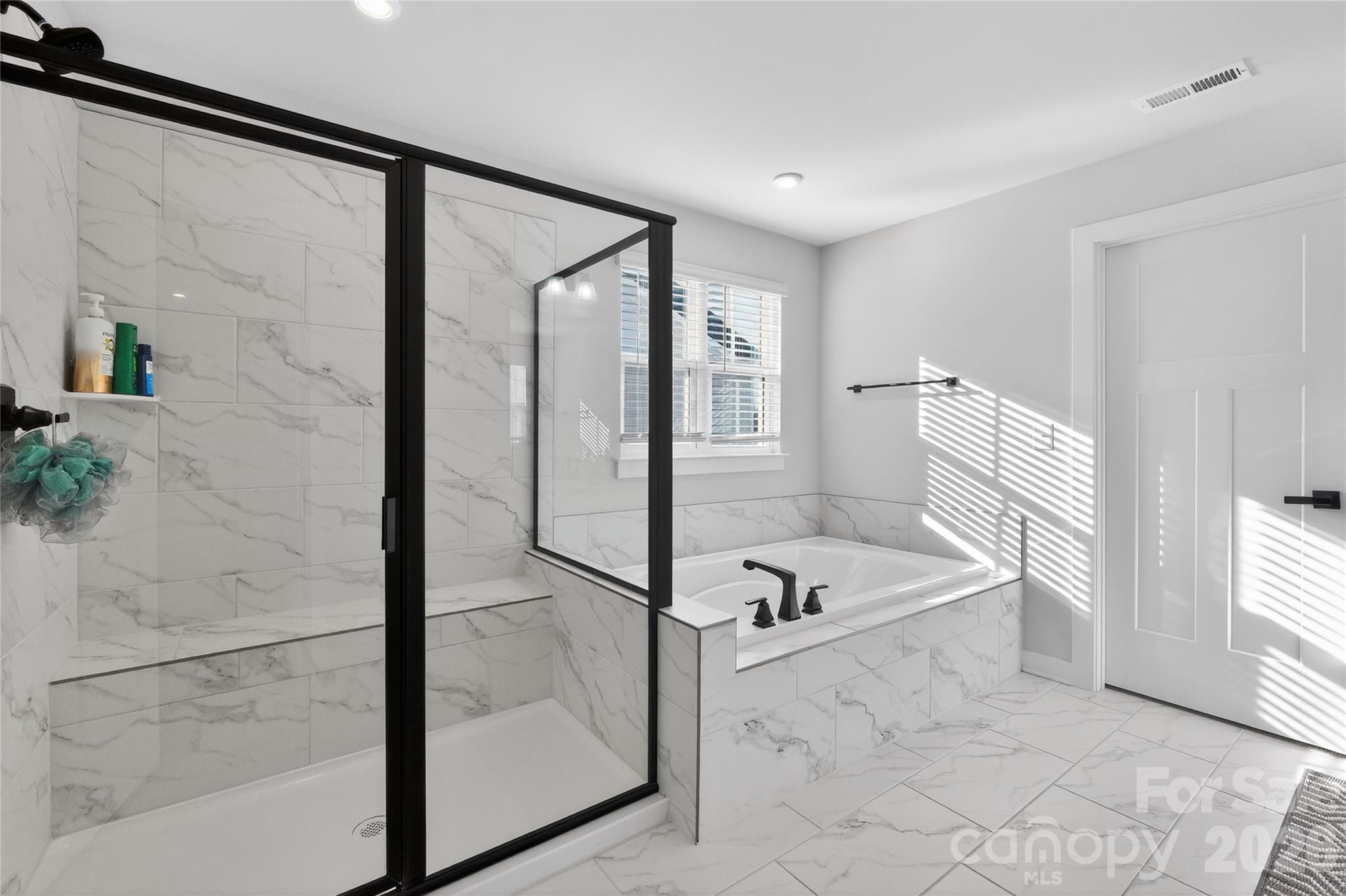 911 Dogwood Creek Lane — Indian Trail