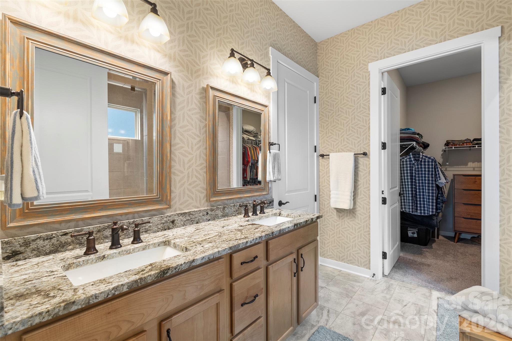 215 Pintail Drive — Monroe