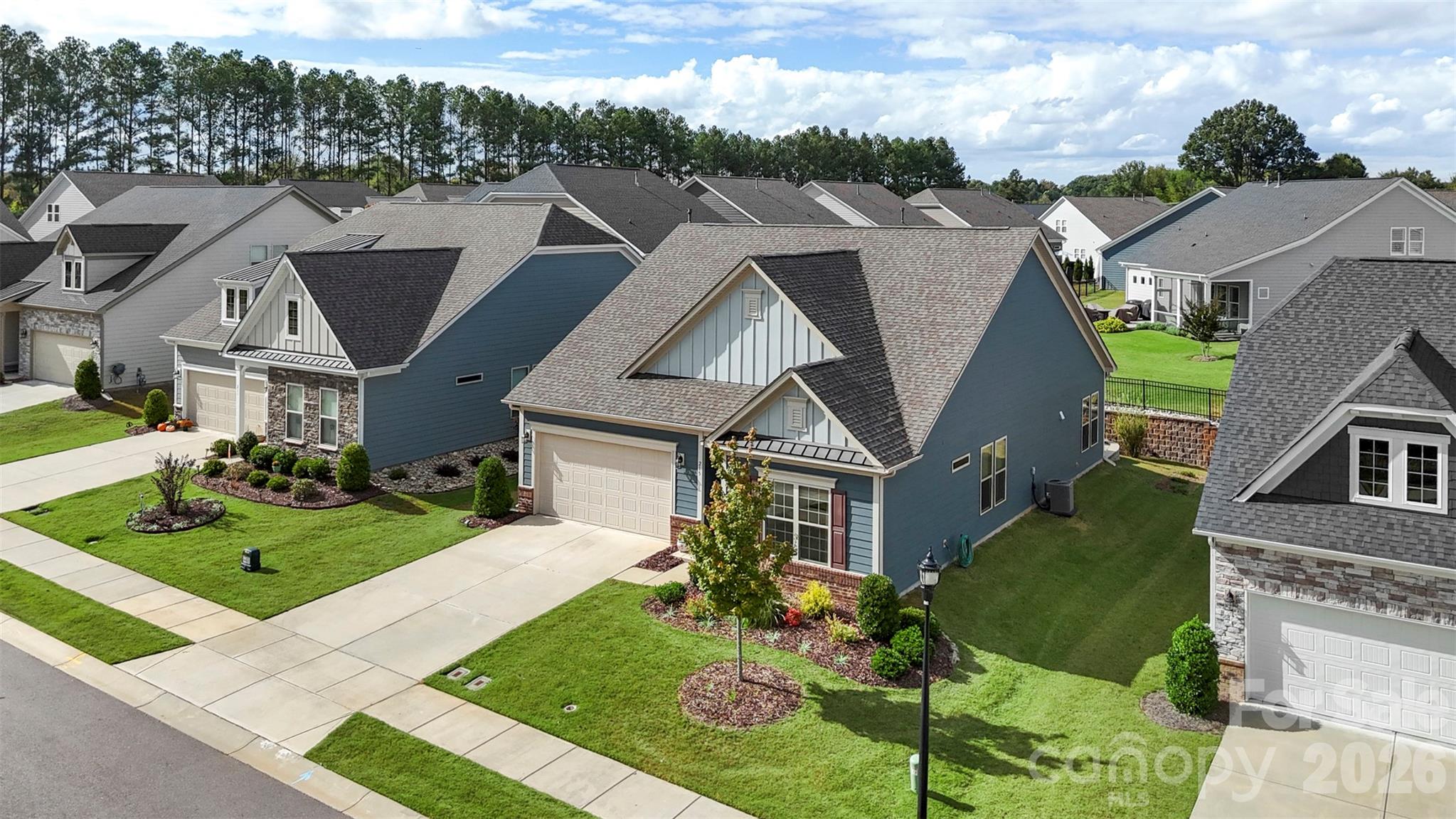 215 Pintail Drive — Monroe