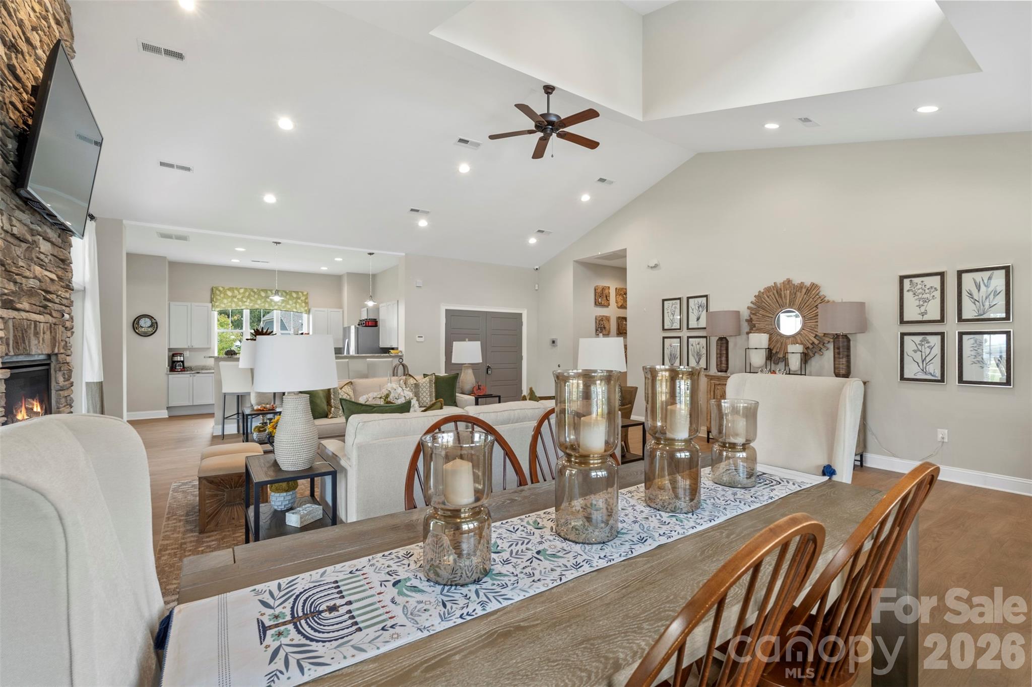 215 Pintail Drive — Monroe