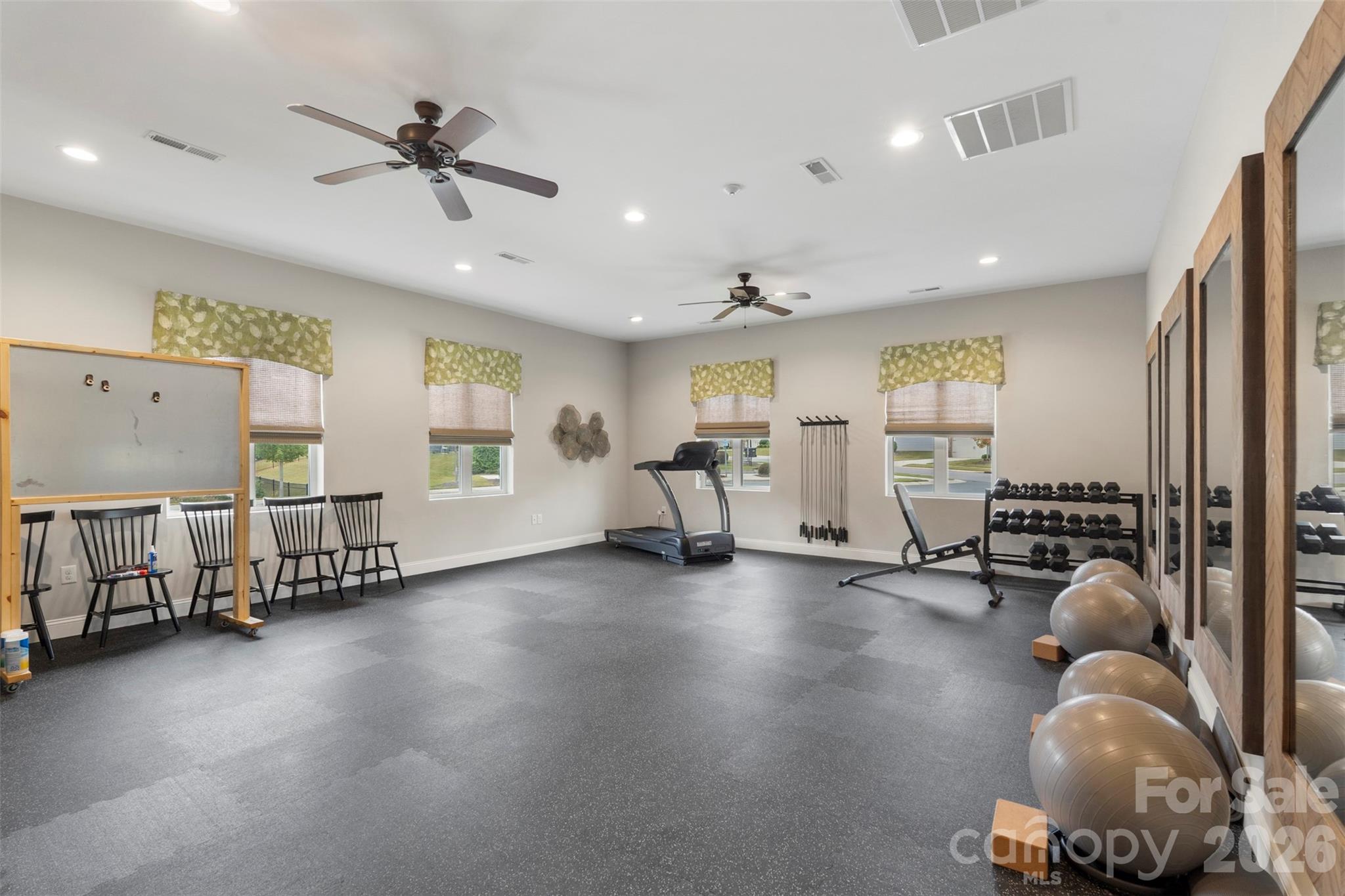 215 Pintail Drive — Monroe