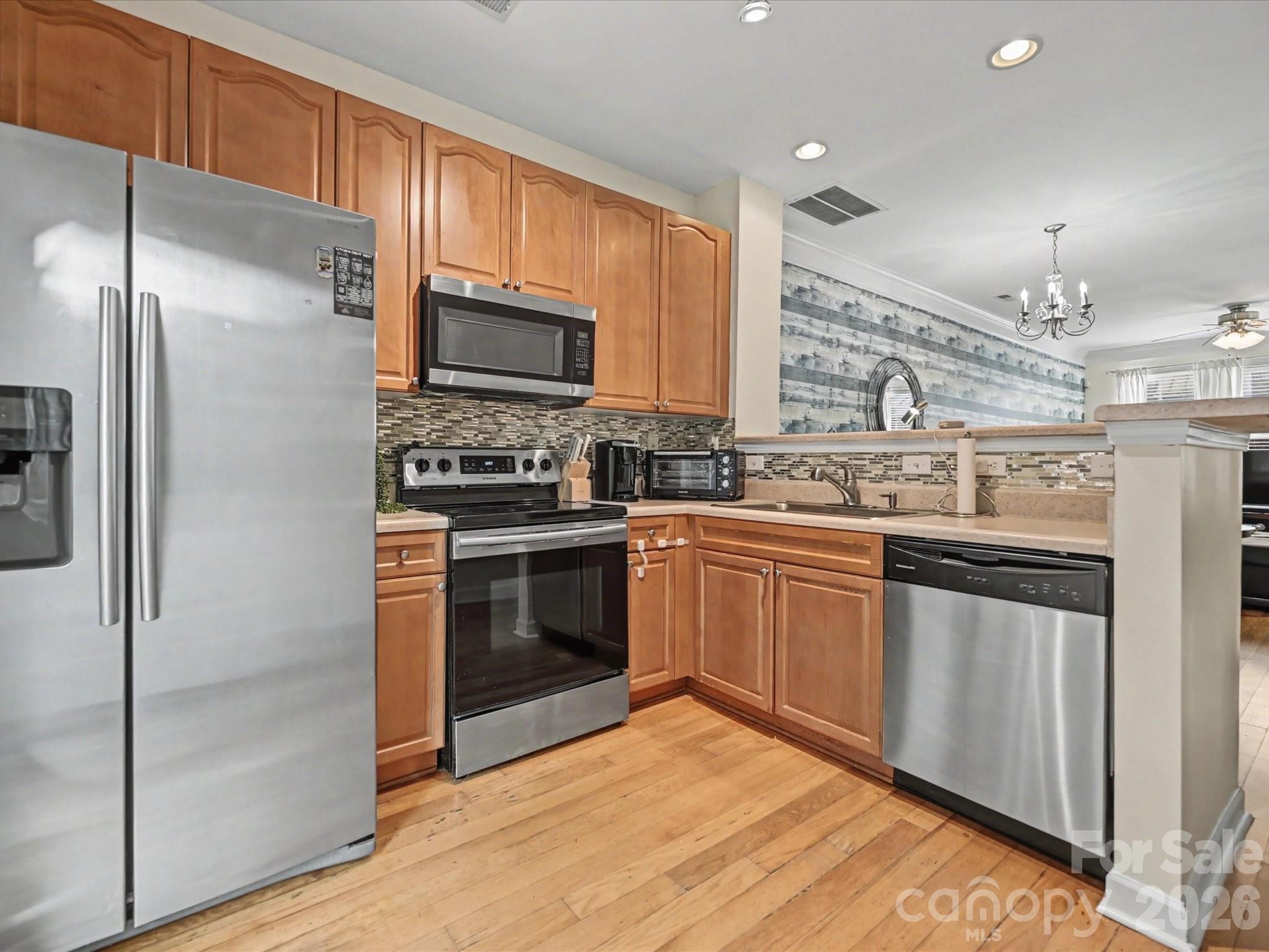 8421 Scotney Bluff Avenue — Charlotte