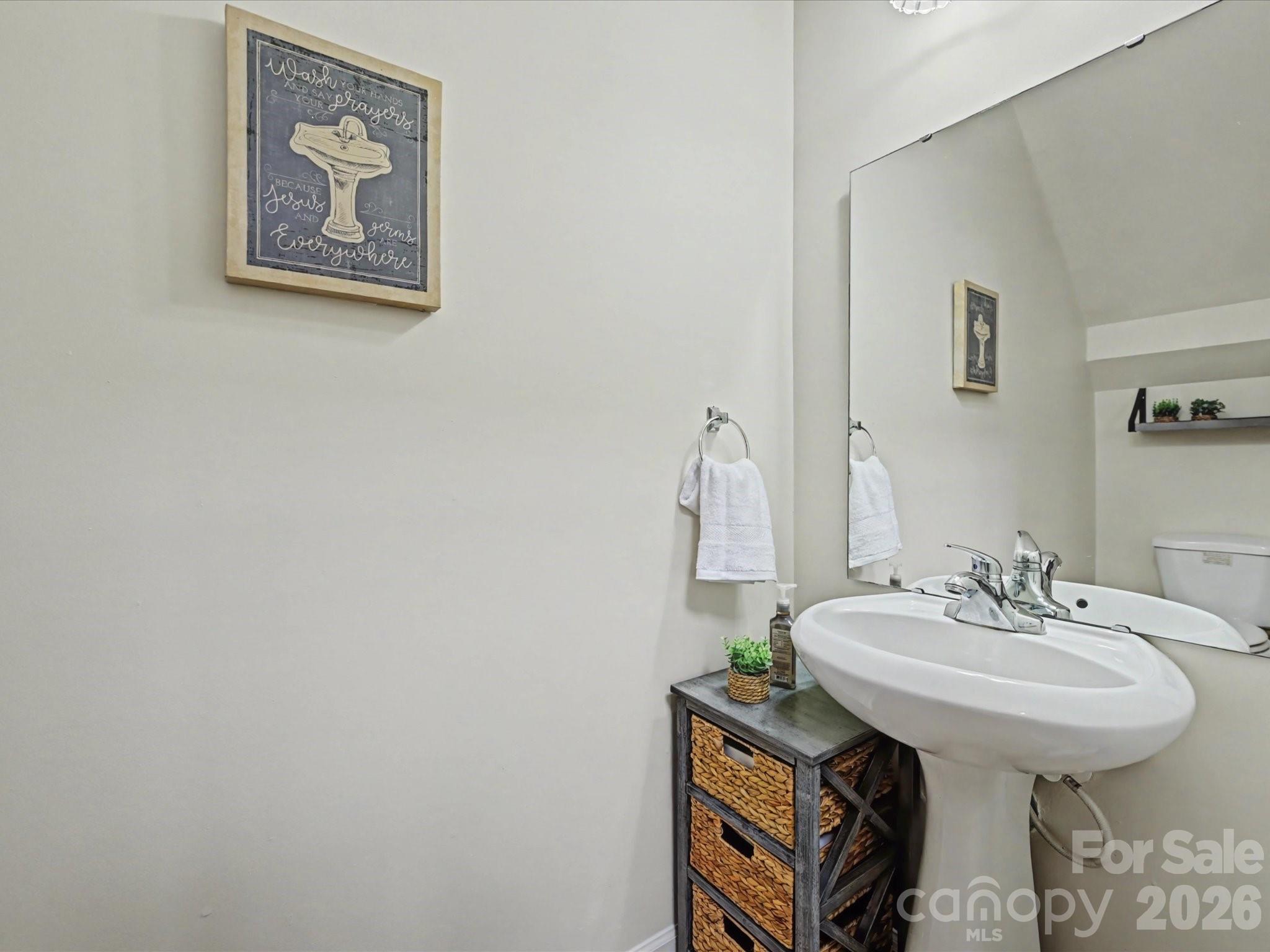 8421 Scotney Bluff Avenue — Charlotte