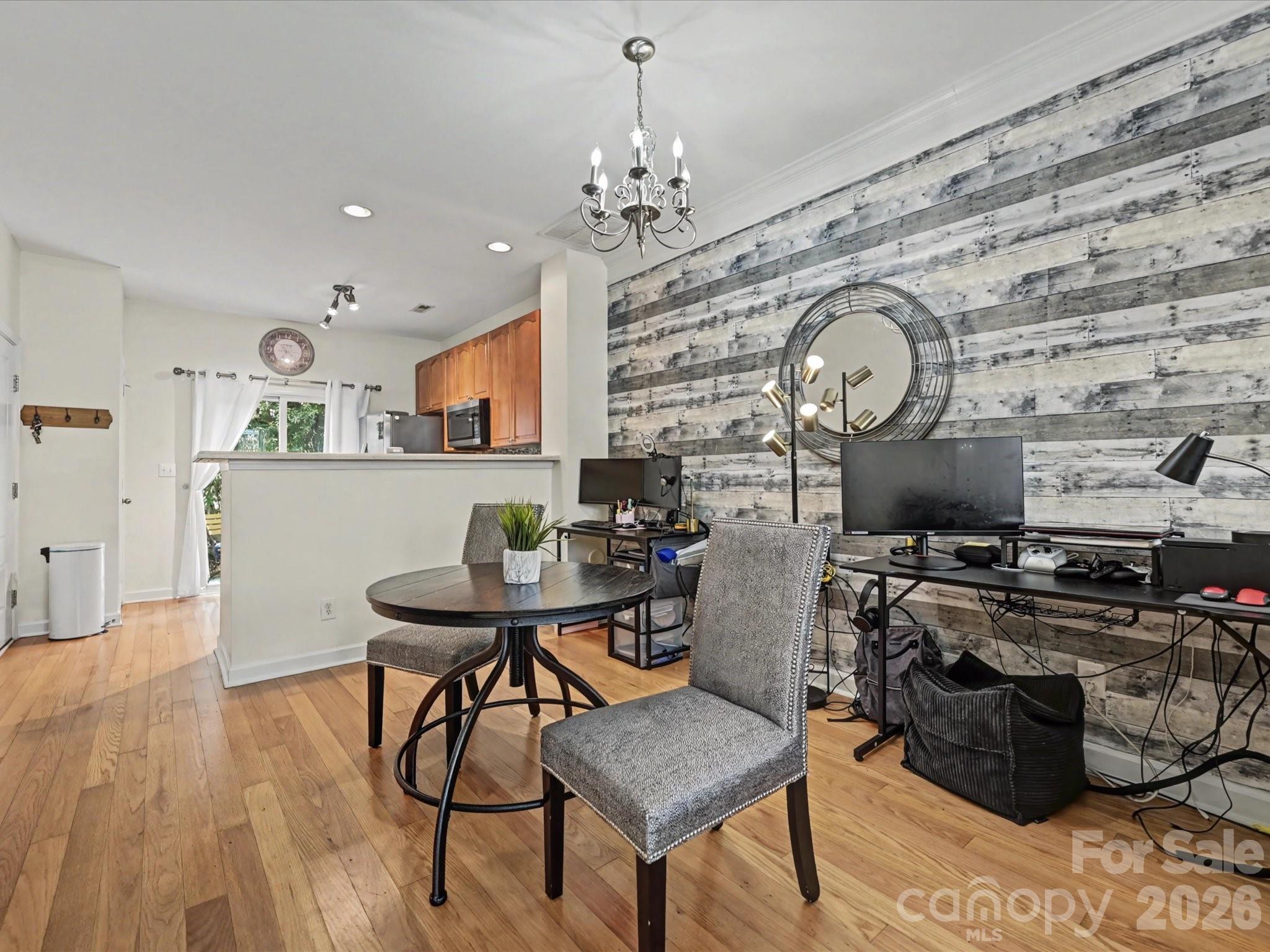 8421 Scotney Bluff Avenue — Charlotte