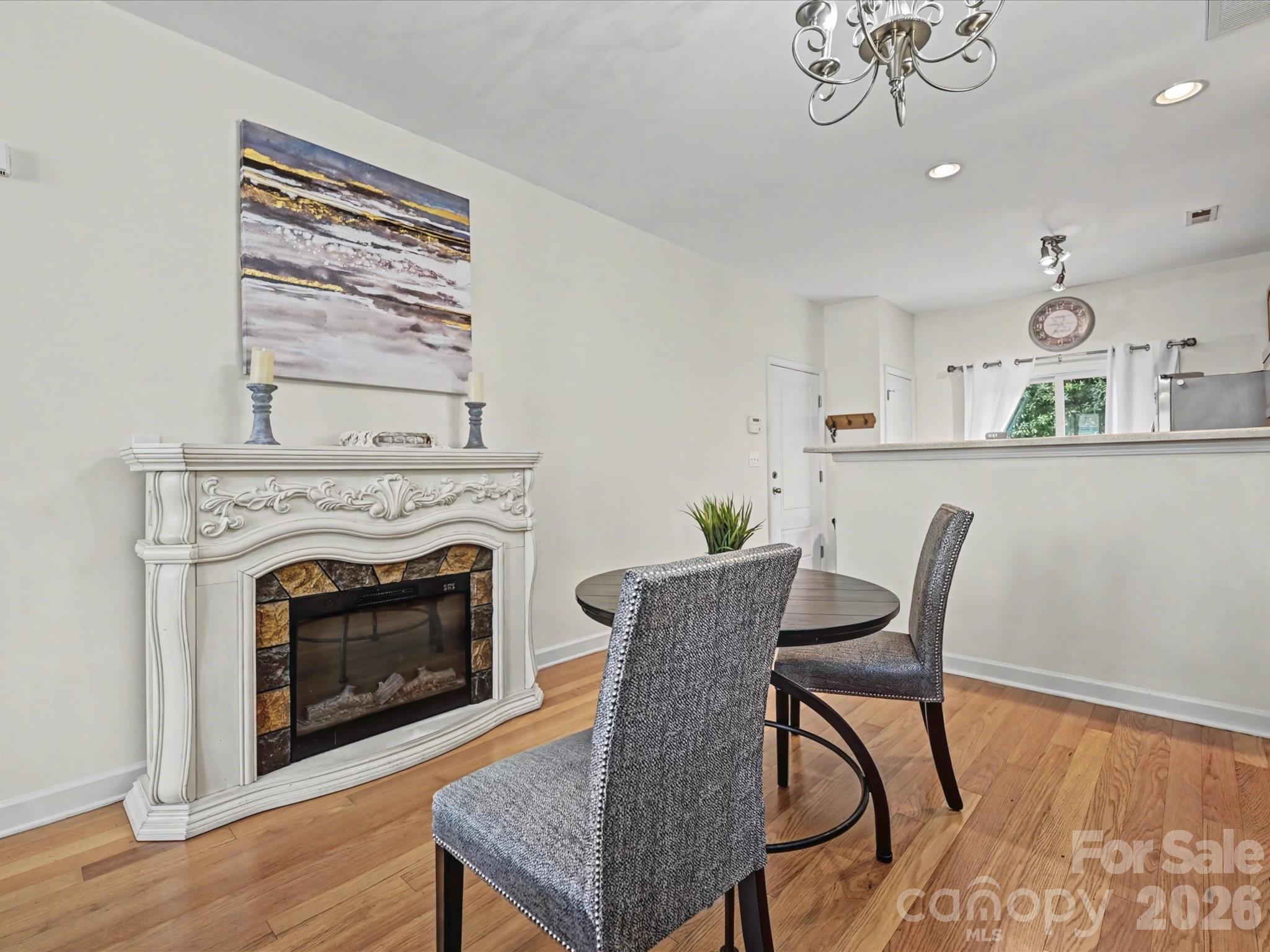 8421 Scotney Bluff Avenue — Charlotte