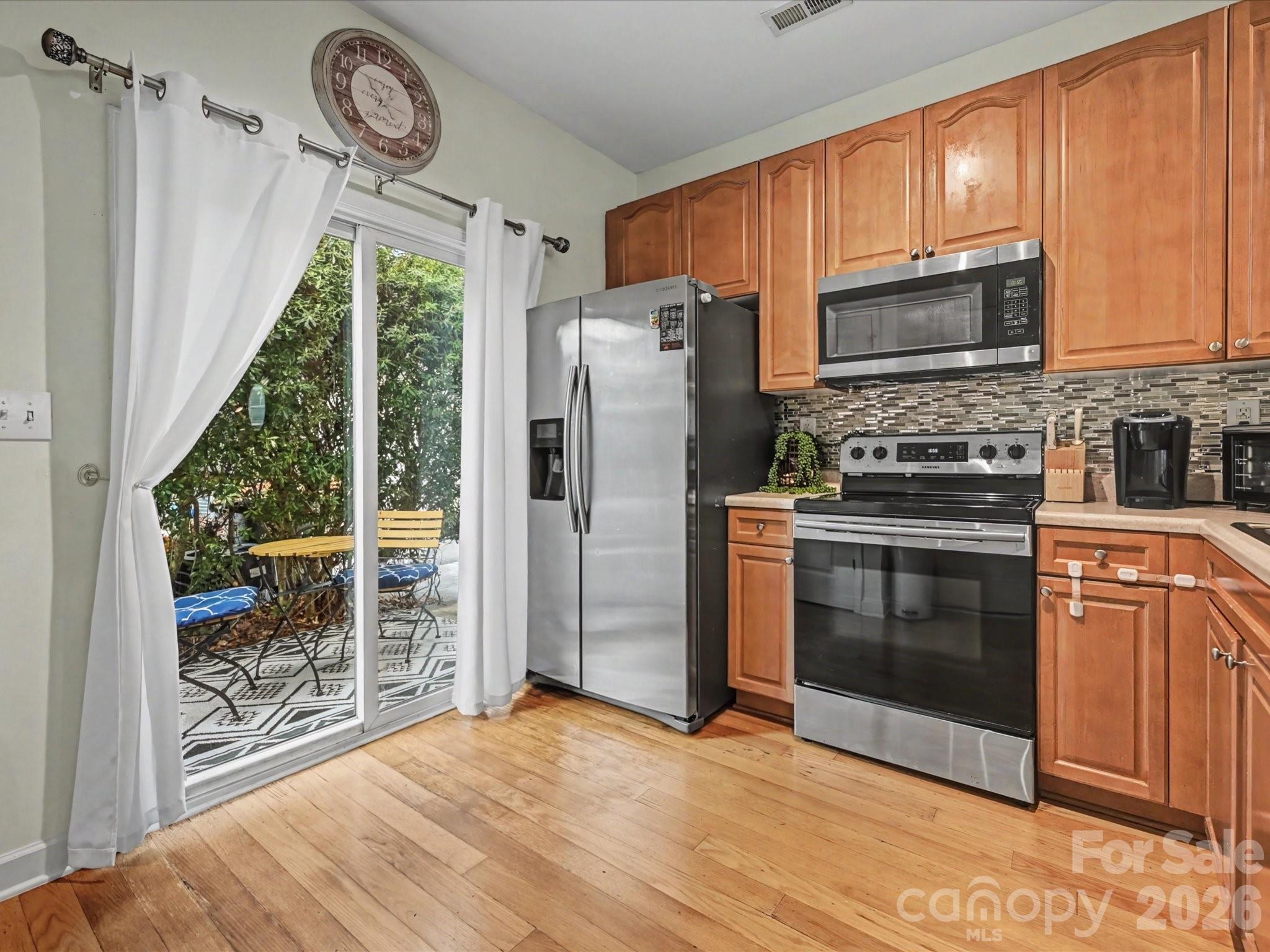 8421 Scotney Bluff Avenue — Charlotte