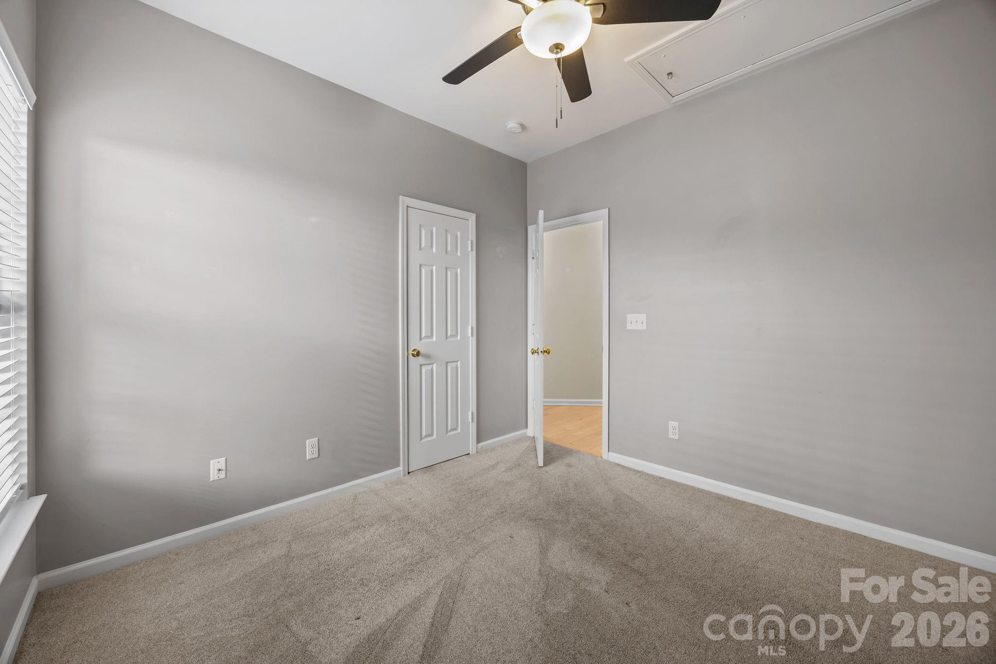12602 Kemerton Lane — Huntersville