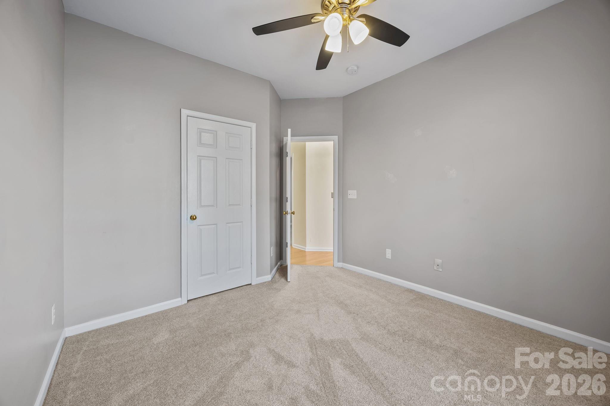 12602 Kemerton Lane — Huntersville