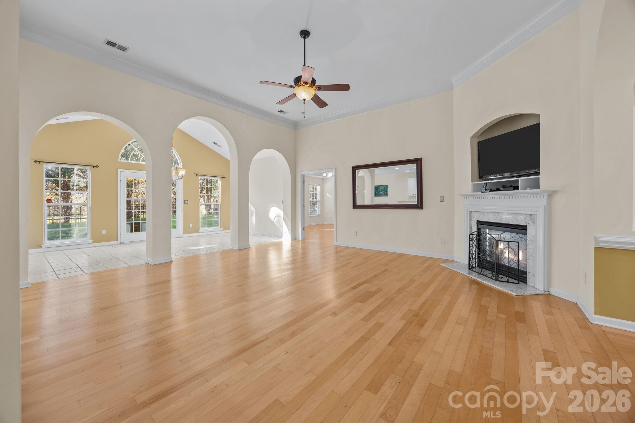 12602 Kemerton Lane — Huntersville