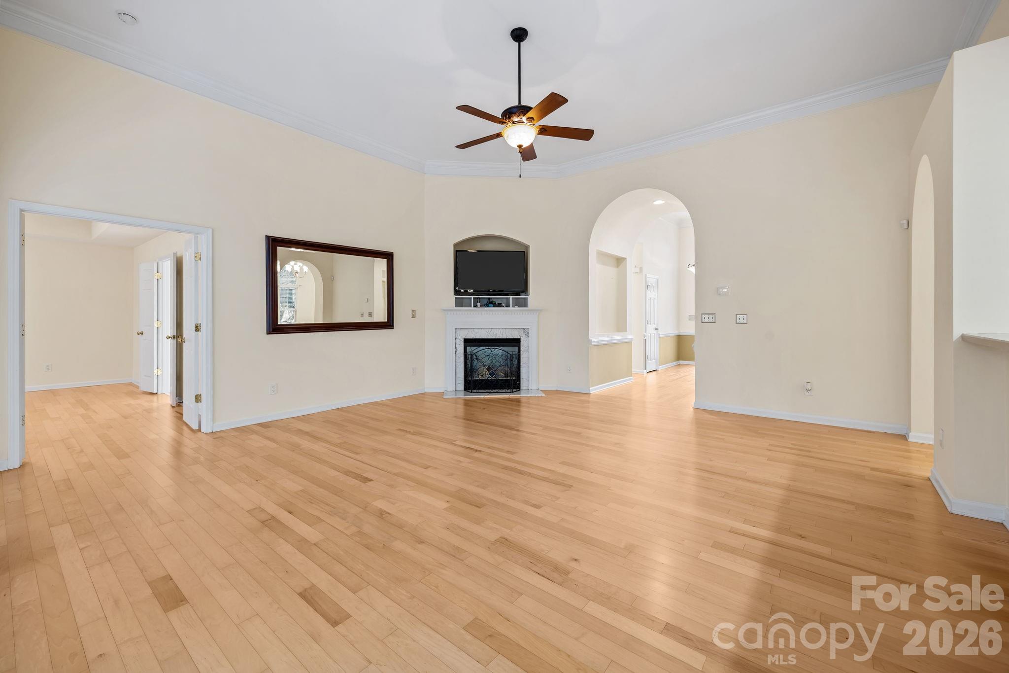 12602 Kemerton Lane — Huntersville