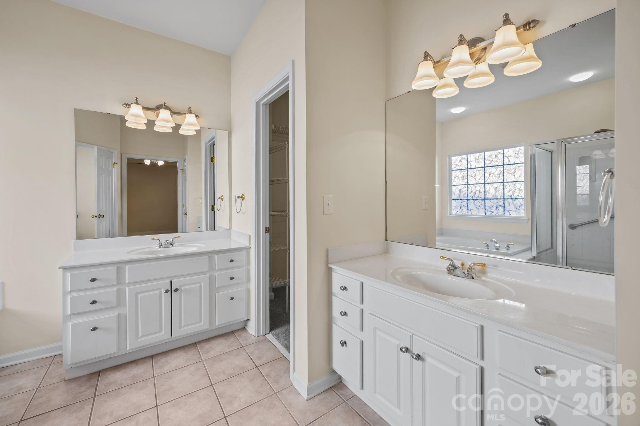 12602 Kemerton Lane — Huntersville