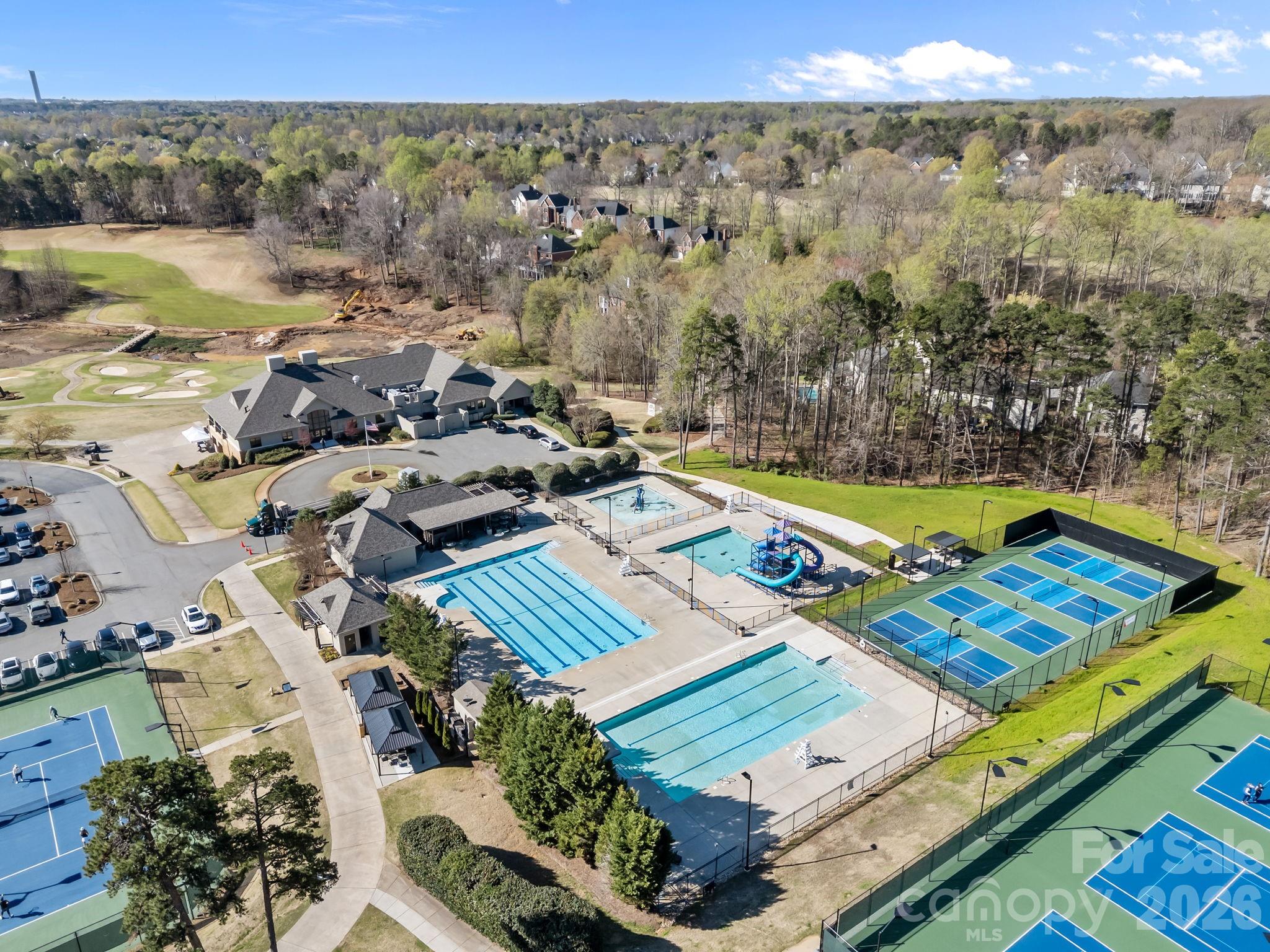 12602 Kemerton Lane — Huntersville
