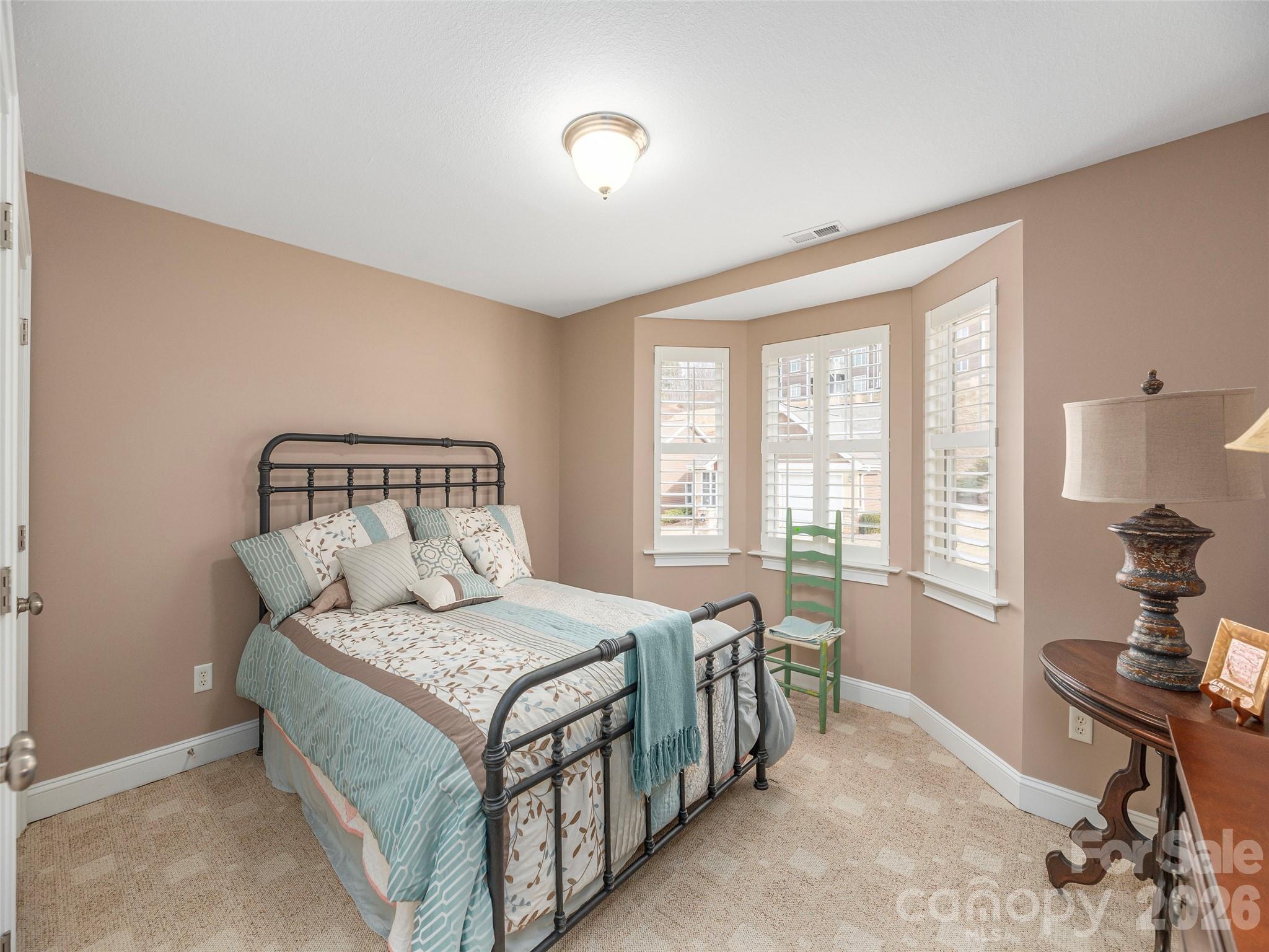 62 Denali Lane — Waynesville