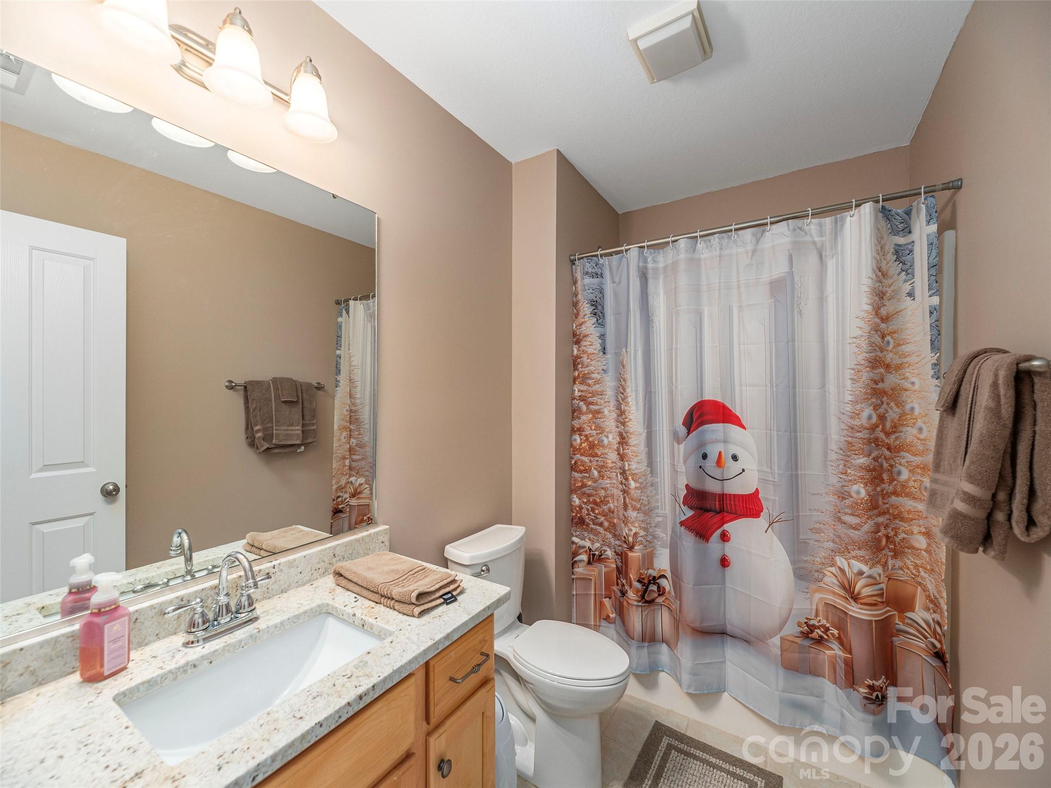62 Denali Lane — Waynesville